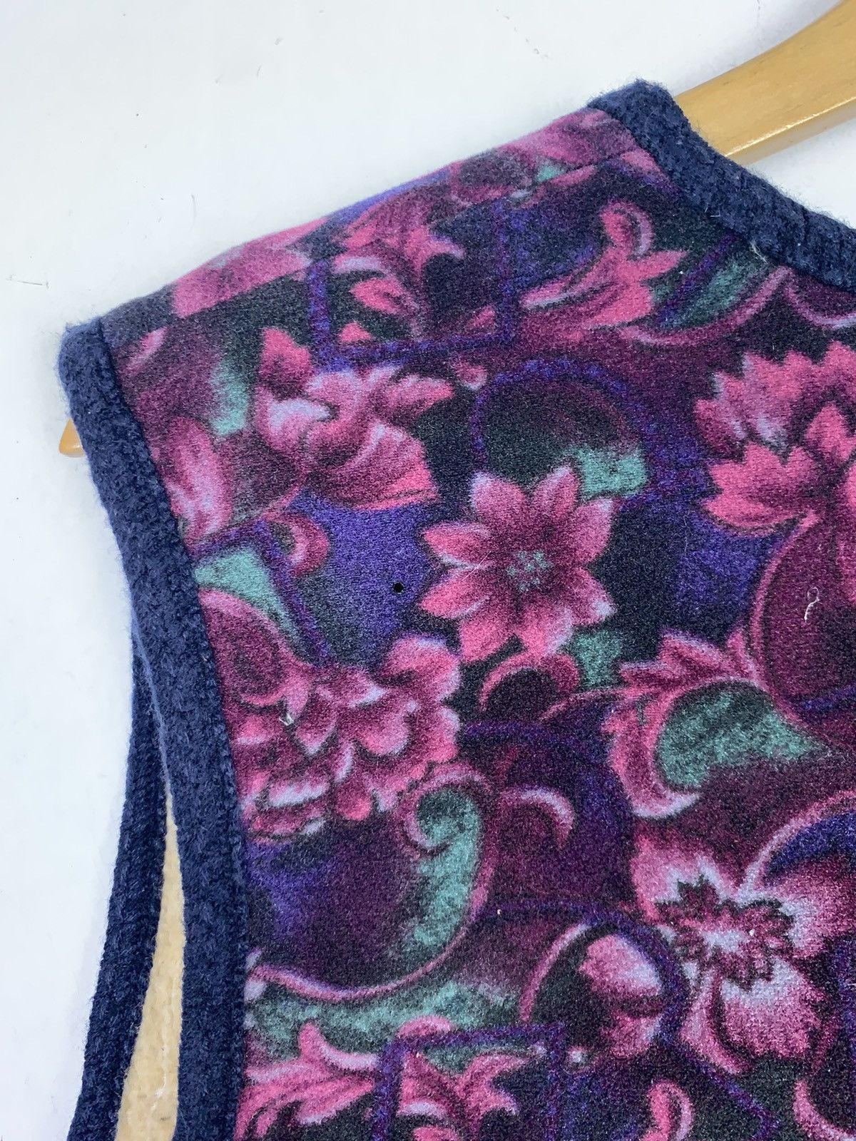 Japanese Brand × Vintage Vintage Japanese Brand Floral Vest Size US L / EU 52-54 / 3 - 11 Thumbnail