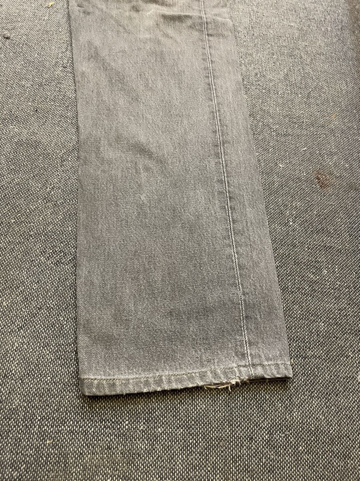 Levi's Vintage 80s Levi’s 501 Distressed Denim Jeans Size US 32 / EU 48 - 7 Thumbnail