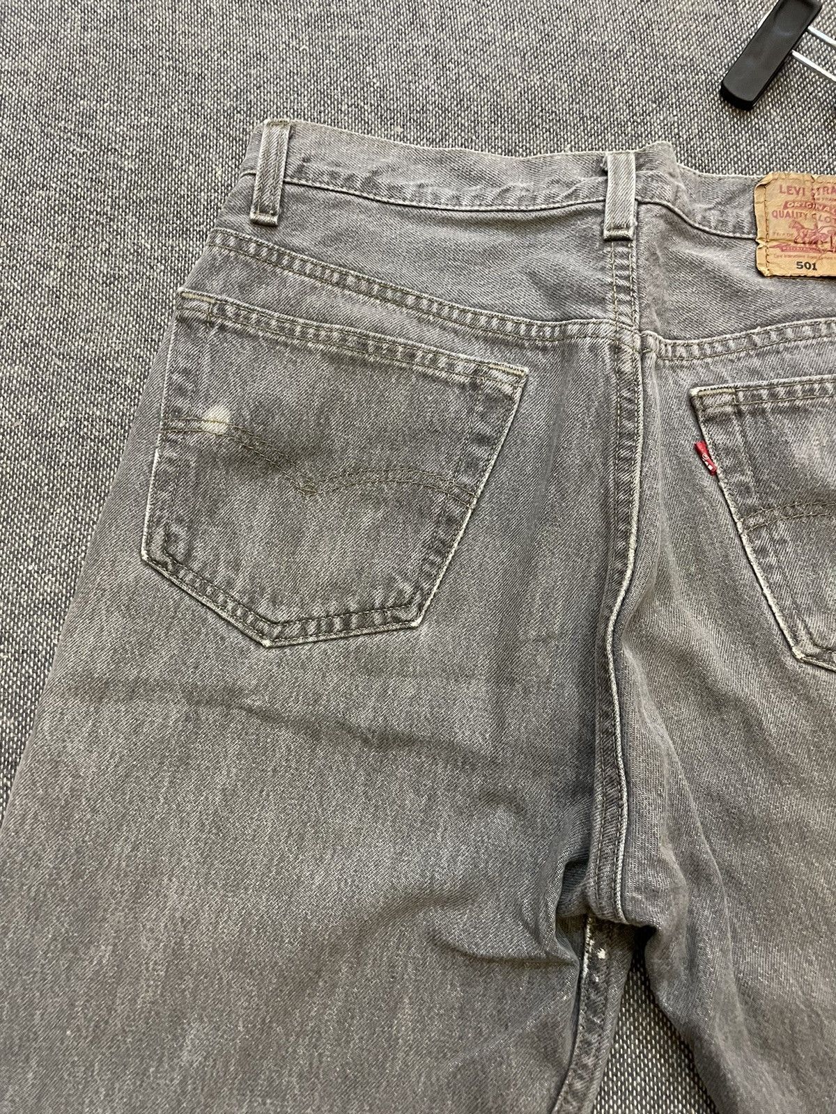 Levi's Vintage 80s Levi’s 501 Distressed Denim Jeans Size US 32 / EU 48 - 12 Thumbnail