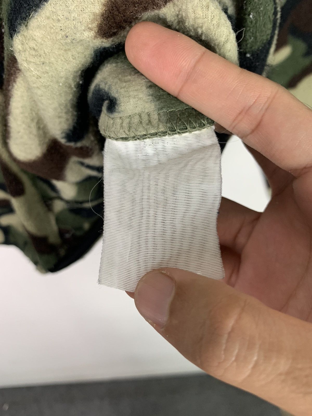 Japanese Brand × Vintage Vintage Japanese Brand Camo Sweatshirt Size US L / EU 52-54 / 3 - 10 Thumbnail