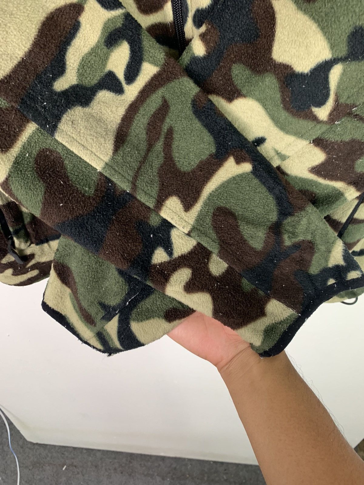 Japanese Brand × Vintage Vintage Japanese Brand Camo Sweatshirt Size US L / EU 52-54 / 3 - 11 Thumbnail