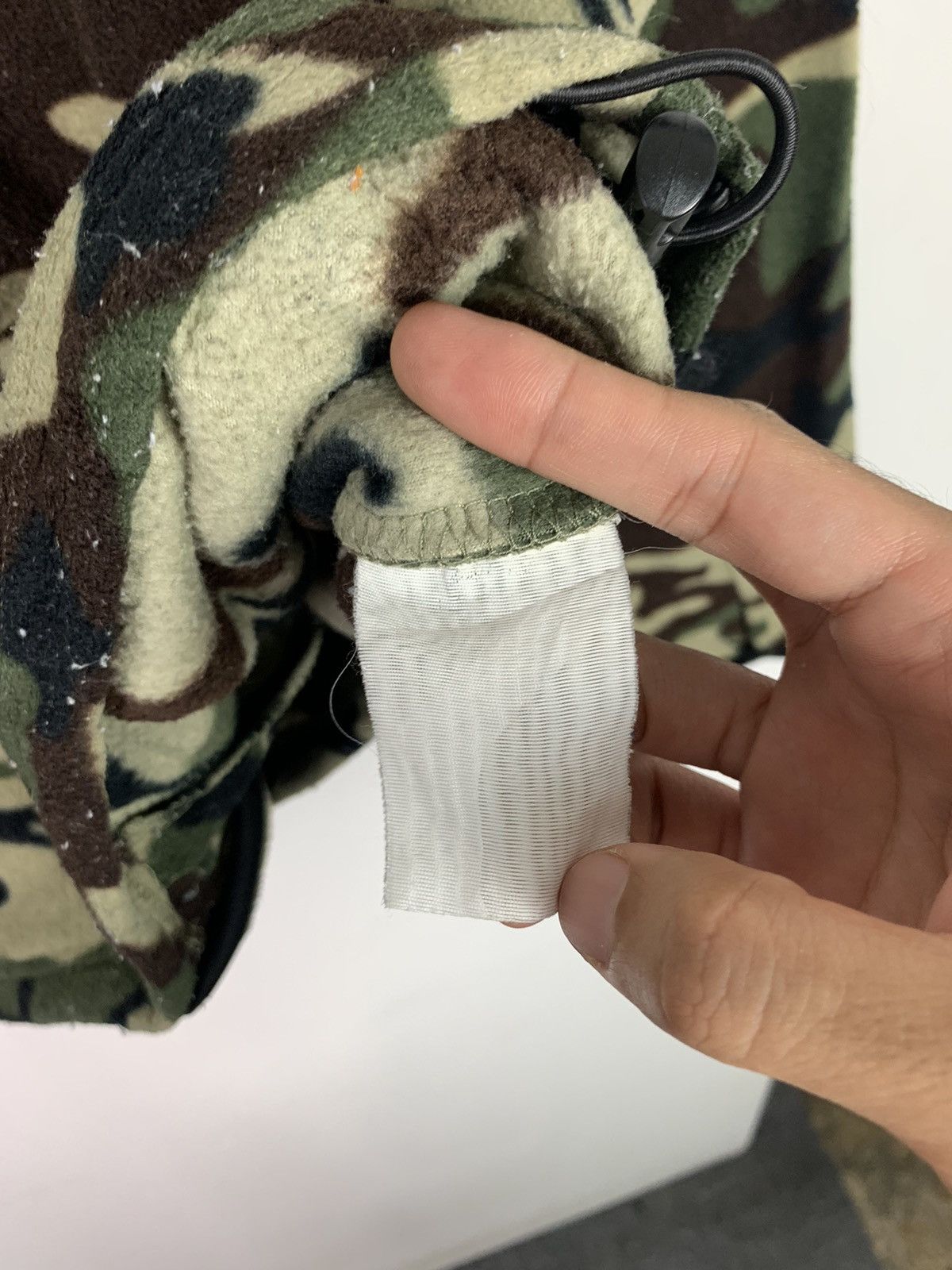 Japanese Brand × Vintage Vintage Japanese Brand Camo Sweatshirt Size US L / EU 52-54 / 3 - 9 Thumbnail