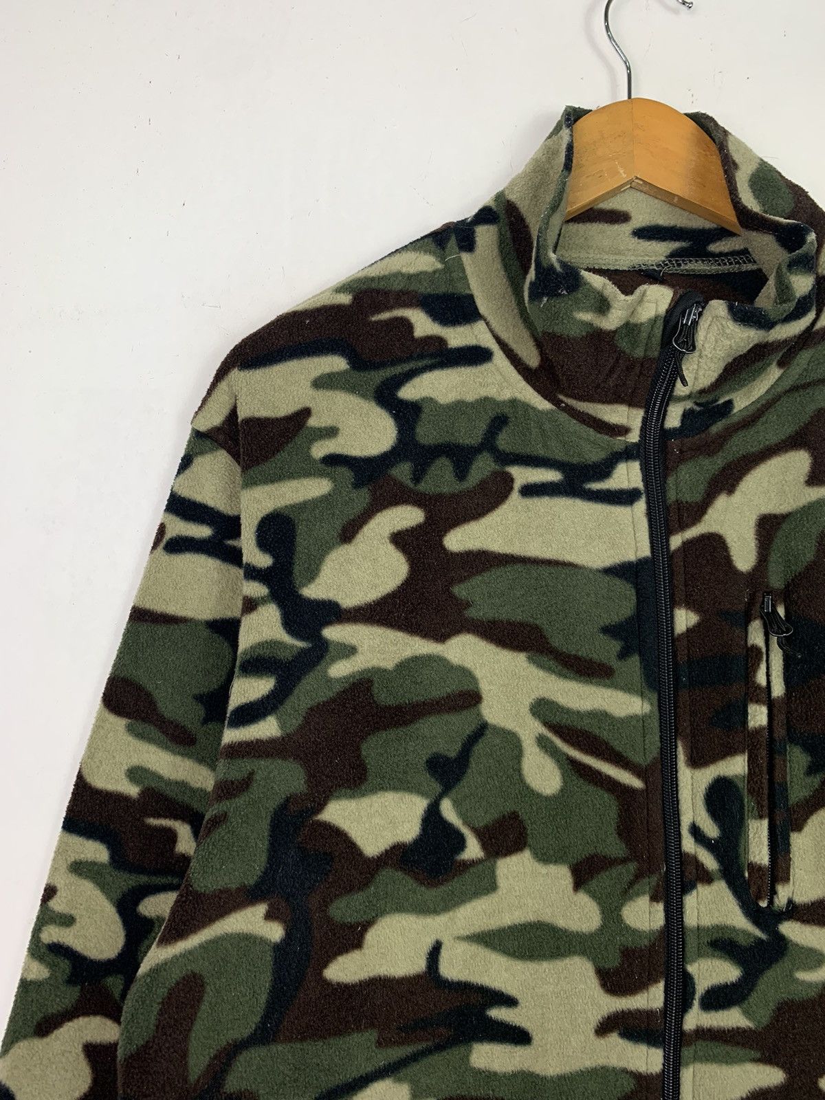 Japanese Brand × Vintage Vintage Japanese Brand Camo Sweatshirt Size US L / EU 52-54 / 3 - 3 Thumbnail