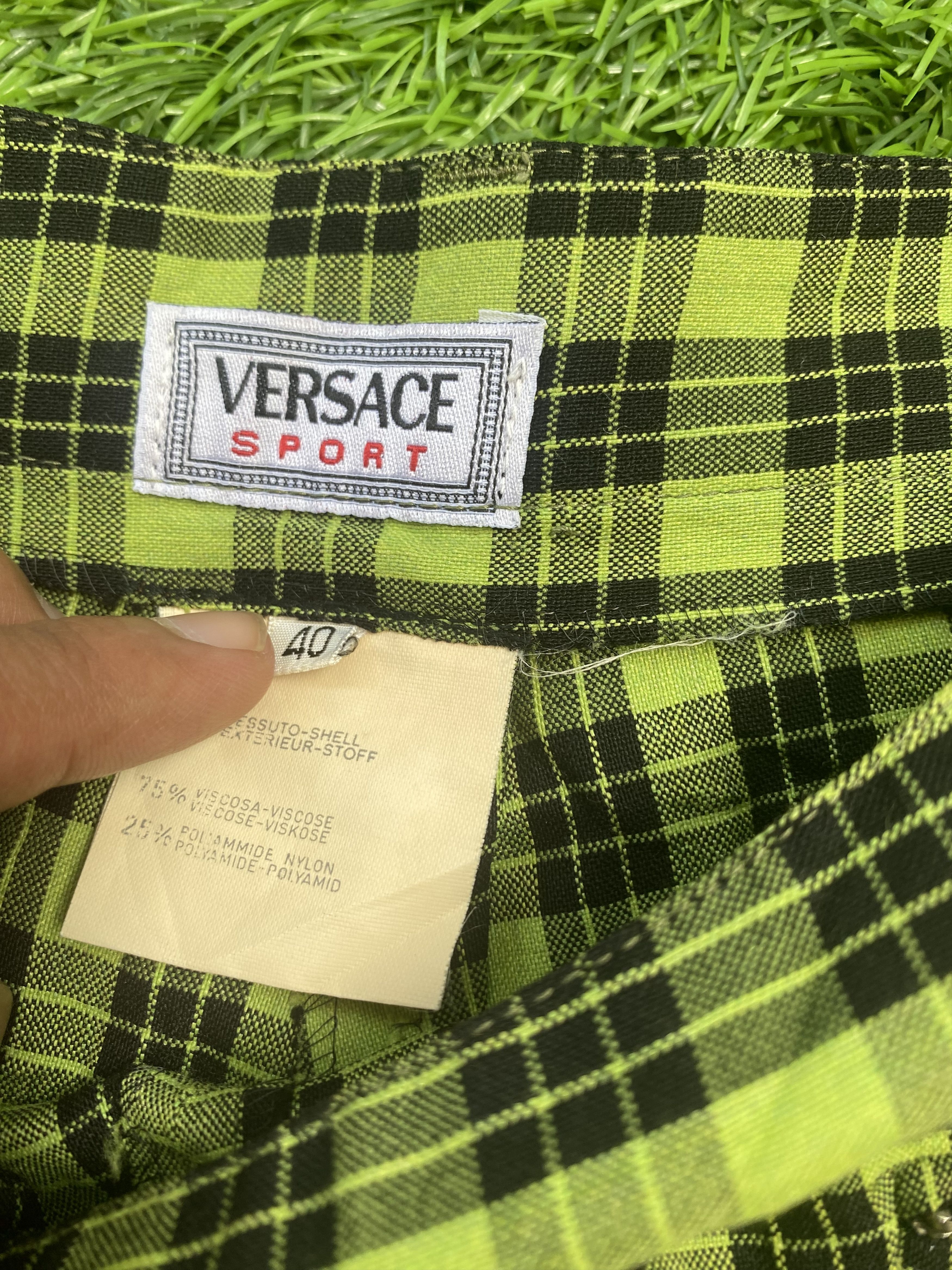 Versace Vintage Versace Plaid Tartan Pants Size 27" / US 4 / IT 40 - 6 Thumbnail