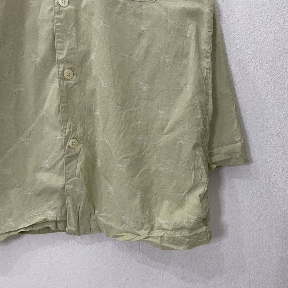 Burberry Vintage Burberry Faded Buttom Ups Shirt Size US L / EU 52-54 / 3 - 2 Thumbnail