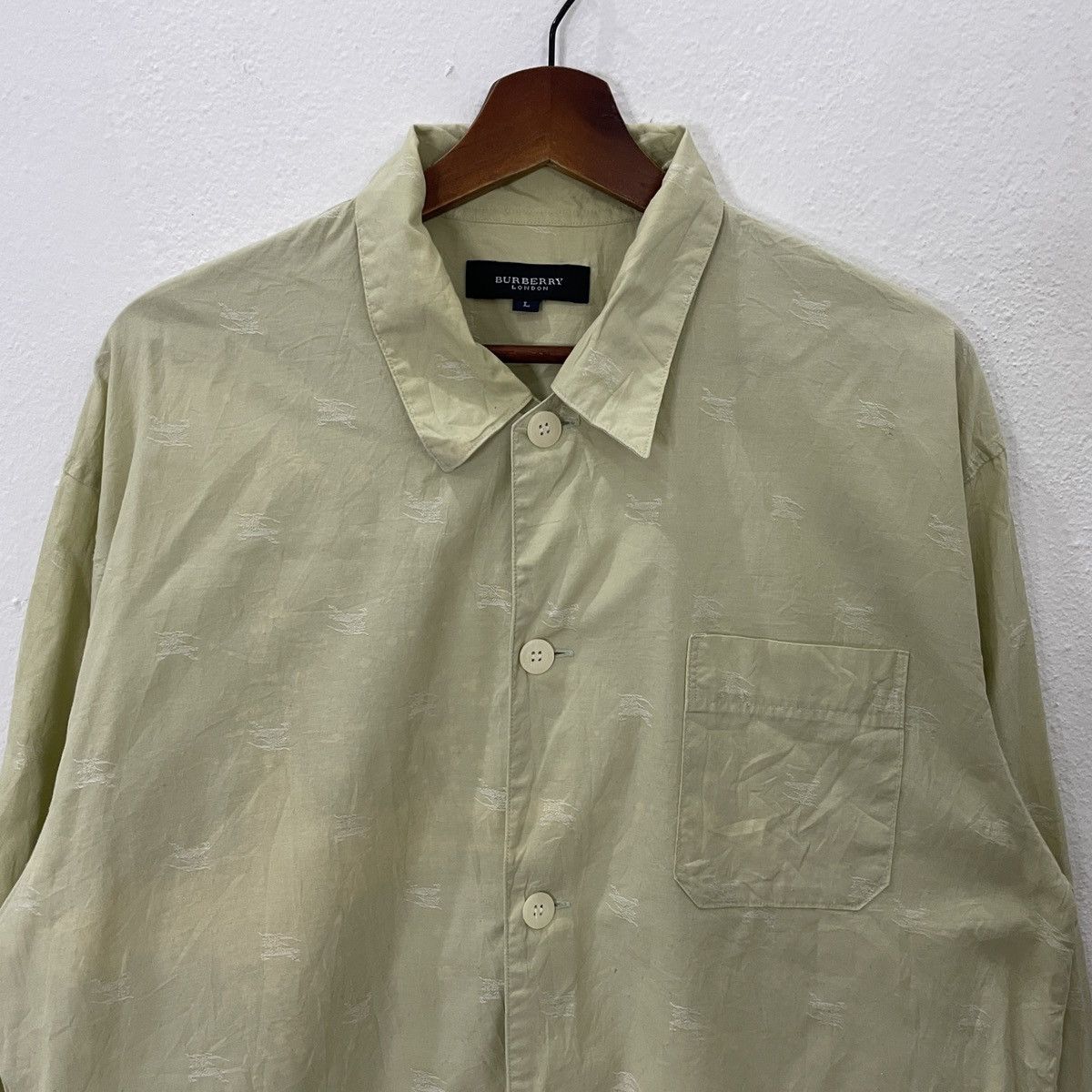 Burberry Vintage Burberry Faded Buttom Ups Shirt Size US L / EU 52-54 / 3 - 4 Thumbnail