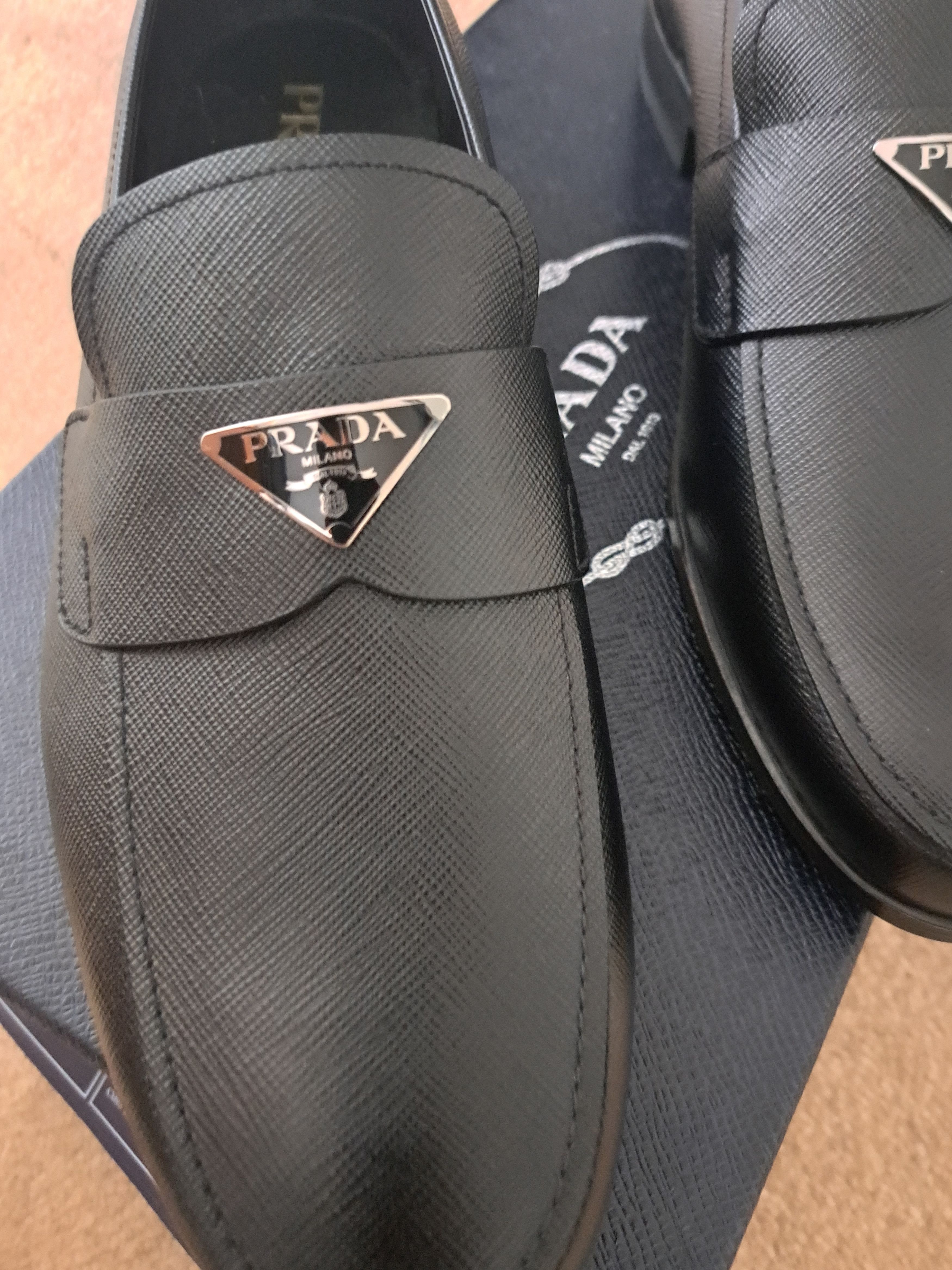 Prada Prada Saffiano Loafers UK 9 Size US 10 / EU 43 - 5 Thumbnail