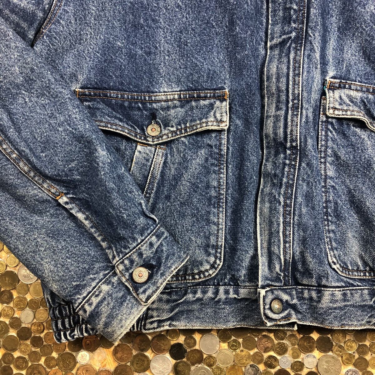 Levi's × Vintage Levi’s Vintage Denim Jacket 90's Size US XL / EU 56 / 4 - 3 Thumbnail