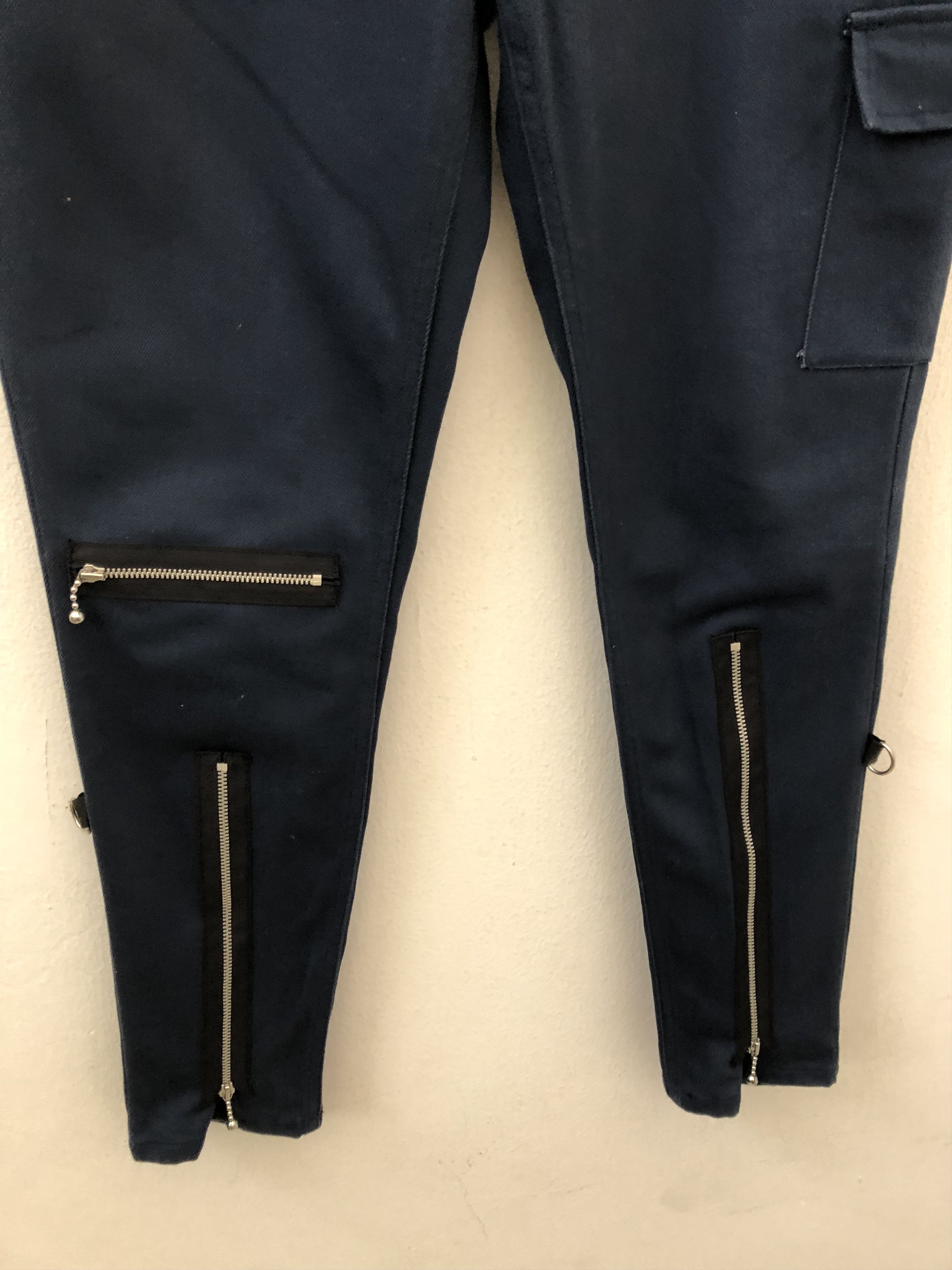 Japanese Brand × Seditionaries Anti Class Old Blood Japan Zipper Punk Bondage Cargo Size US 31 - 3 Thumbnail