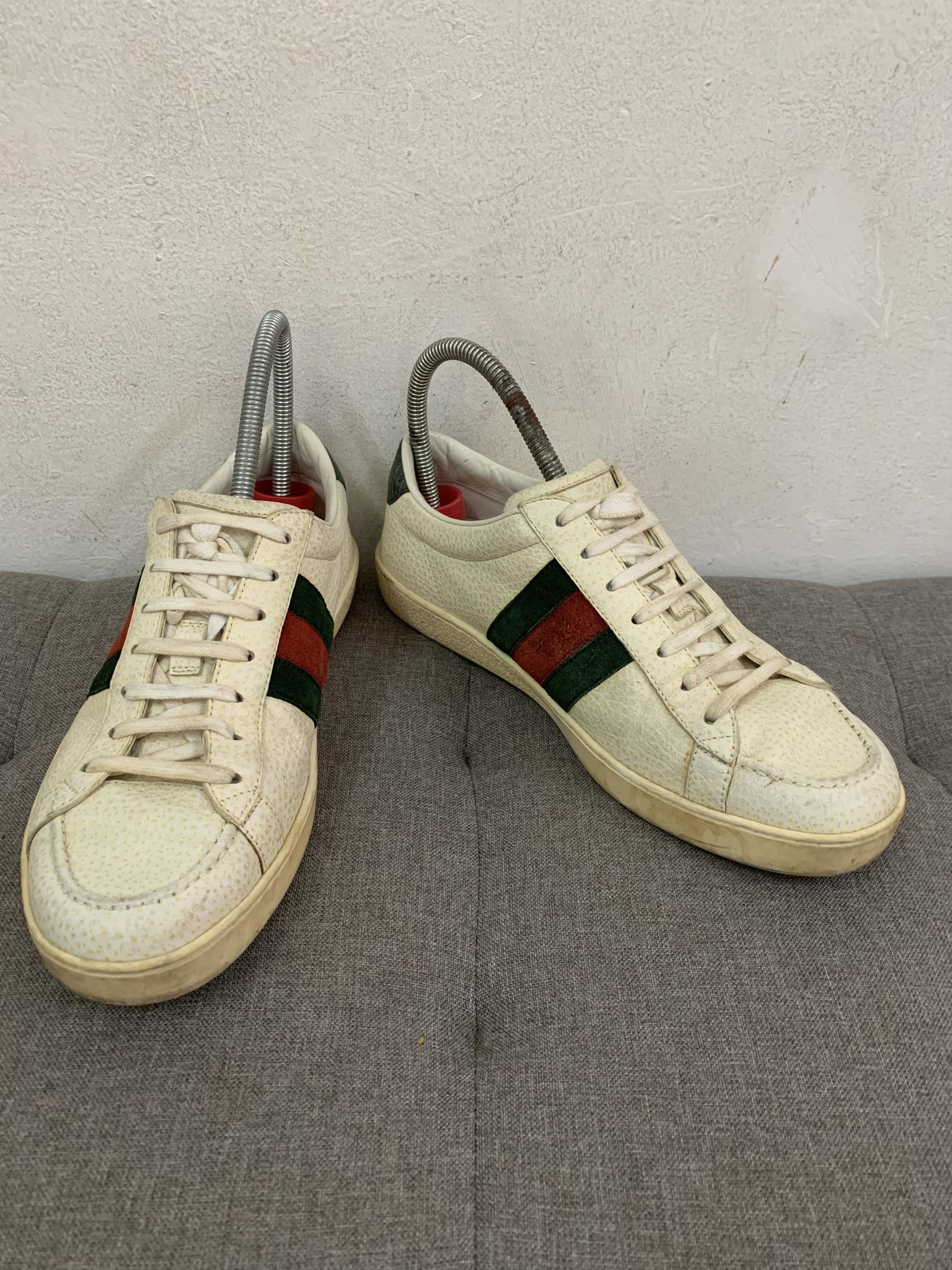 Gucci Auth Gucci Grainy Leather Lace-up Sneaker Size US 6 / EU 39 - 1 Thumbnail