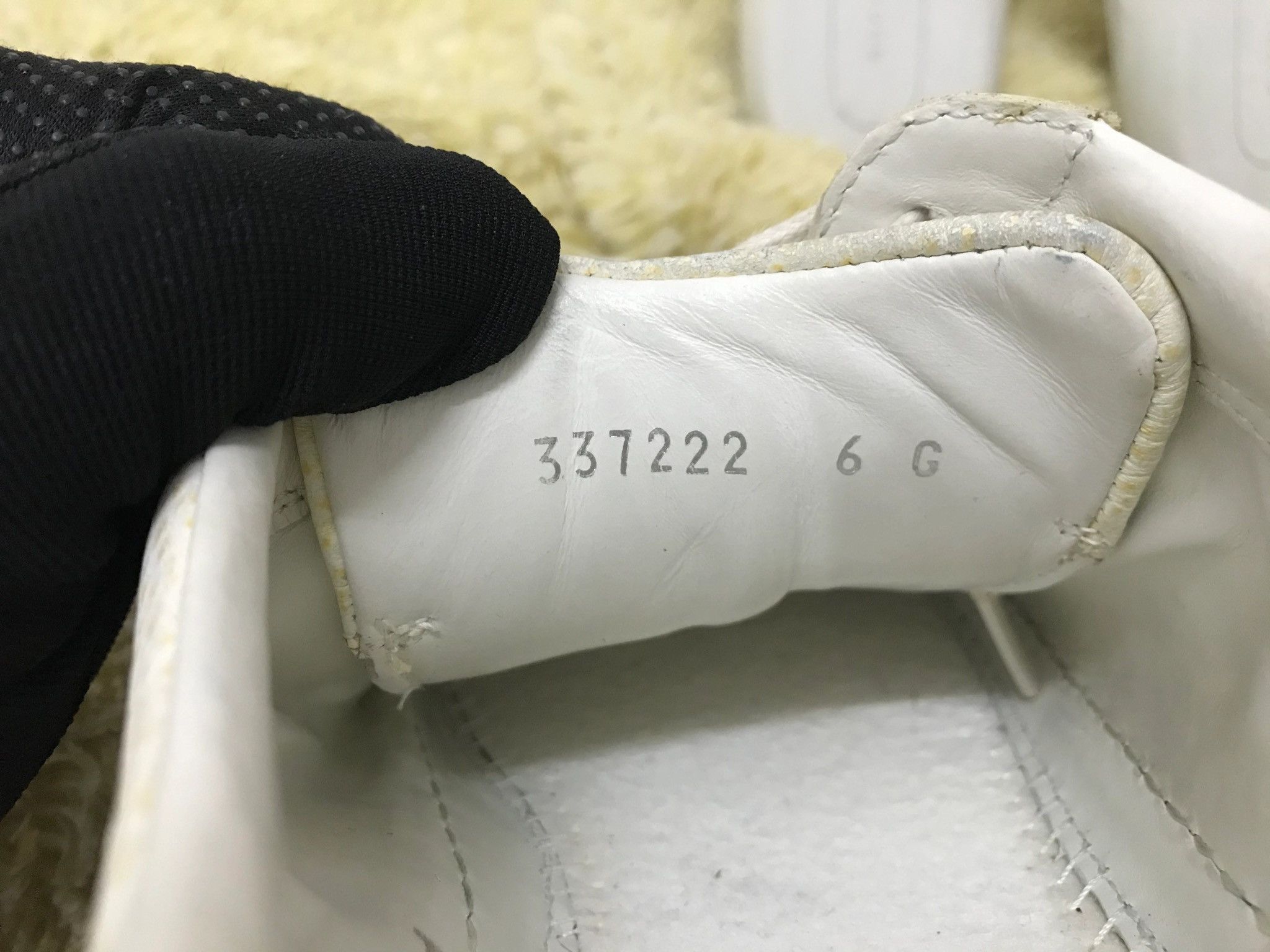 Gucci Auth Gucci Grainy Leather Lace-up Sneaker Size US 6 / EU 39 - 24 Thumbnail