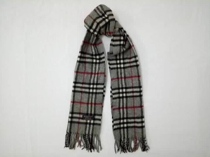 Burberry Burberry Scarf Muffler Bandana Nova Check 100% Cashmere Size ONE SIZE - 2 Thumbnail