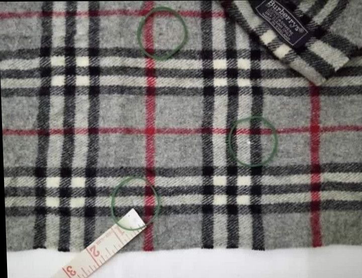 Burberry Burberry Scarf Muffler Bandana Nova Check 100% Cashmere Size ONE SIZE - 6 Thumbnail