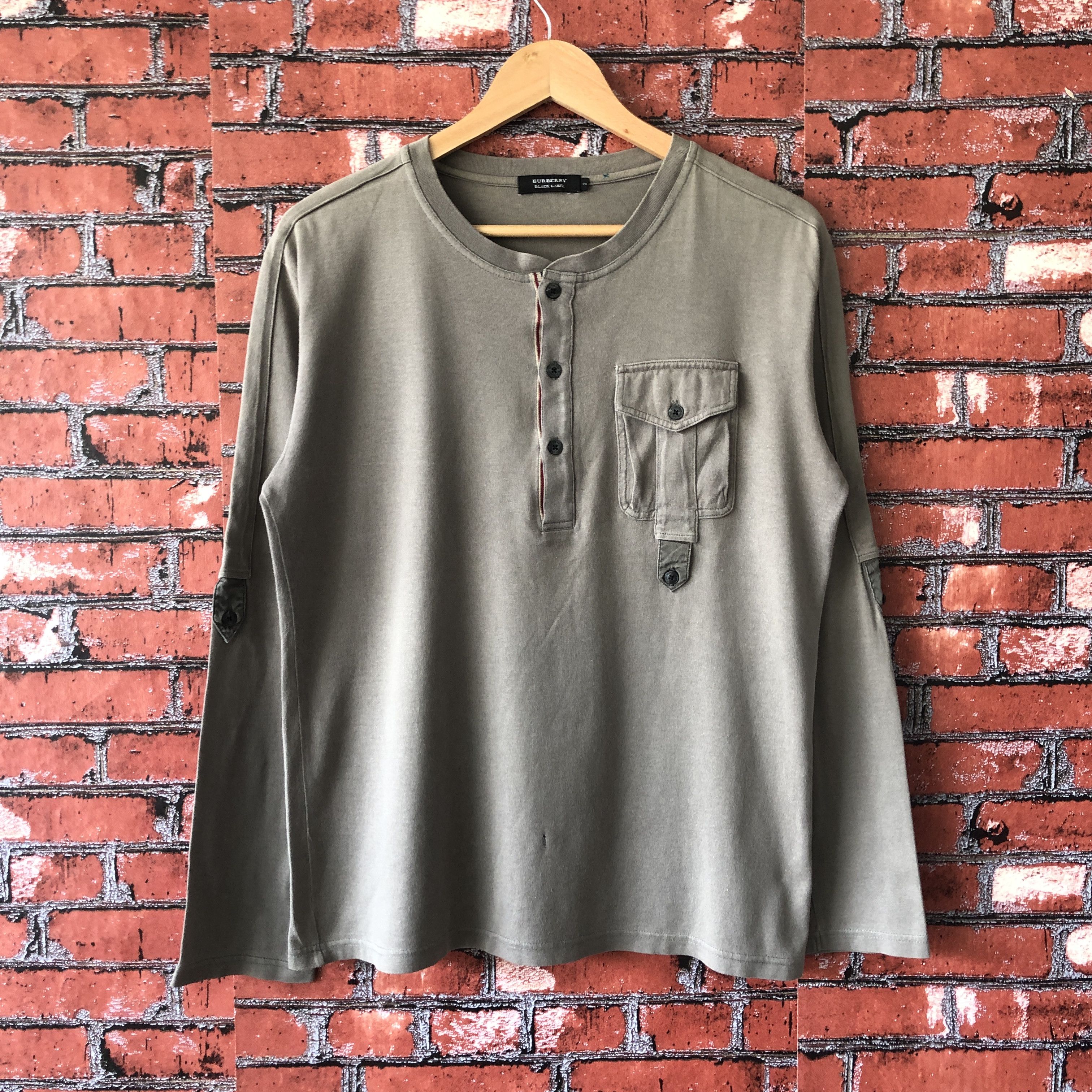 Burberry Burberry Black Label Green Military Long Sleeve Tee Shirt M Size US M / EU 48-50 / 2 - 13 Thumbnail