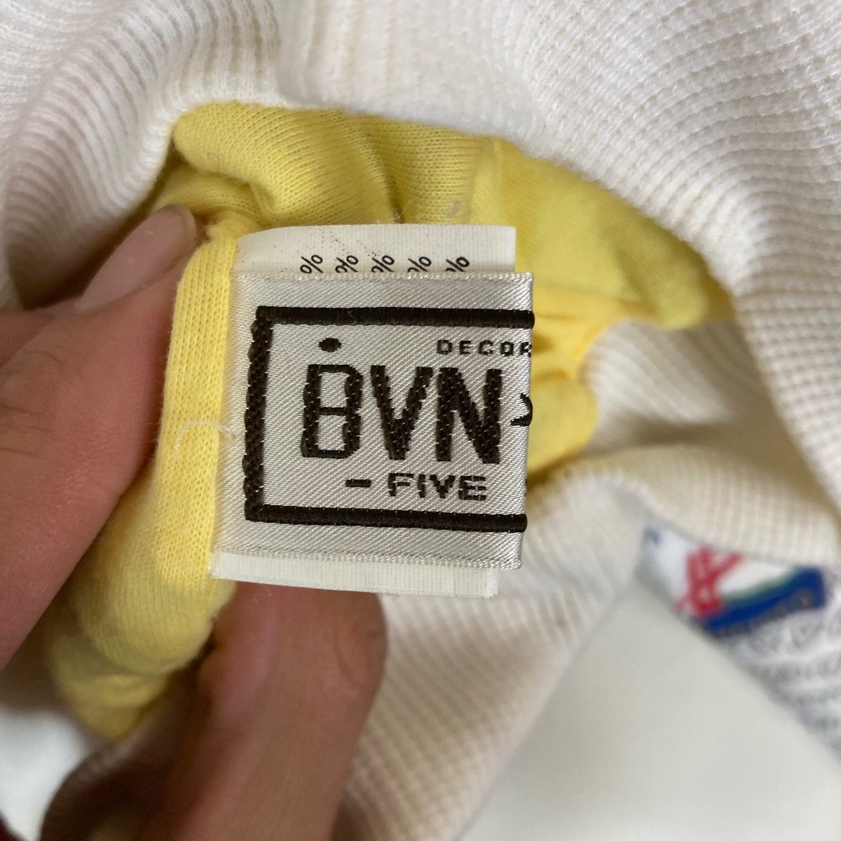 Vintage Vintage BVN 55 Print All Over Pullover Jumper Sweatshirt Size US L / EU 52-54 / 3 - 5 Thumbnail