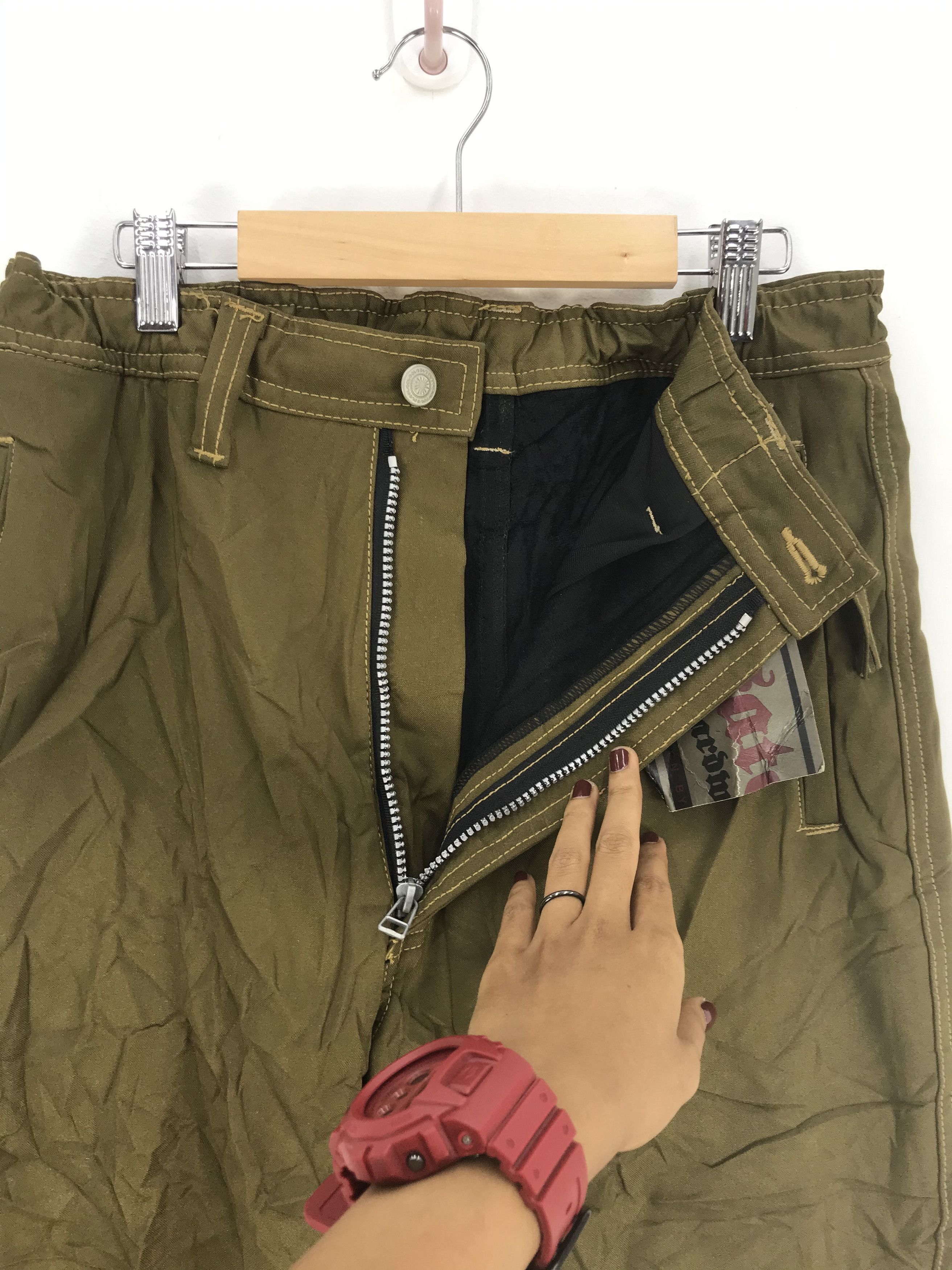 Japanese Brand Vintage Japanese Ski Pants Ski Wear Snowboards Ski Trousers Size 28" / US 6 / IT 42 - 6 Thumbnail