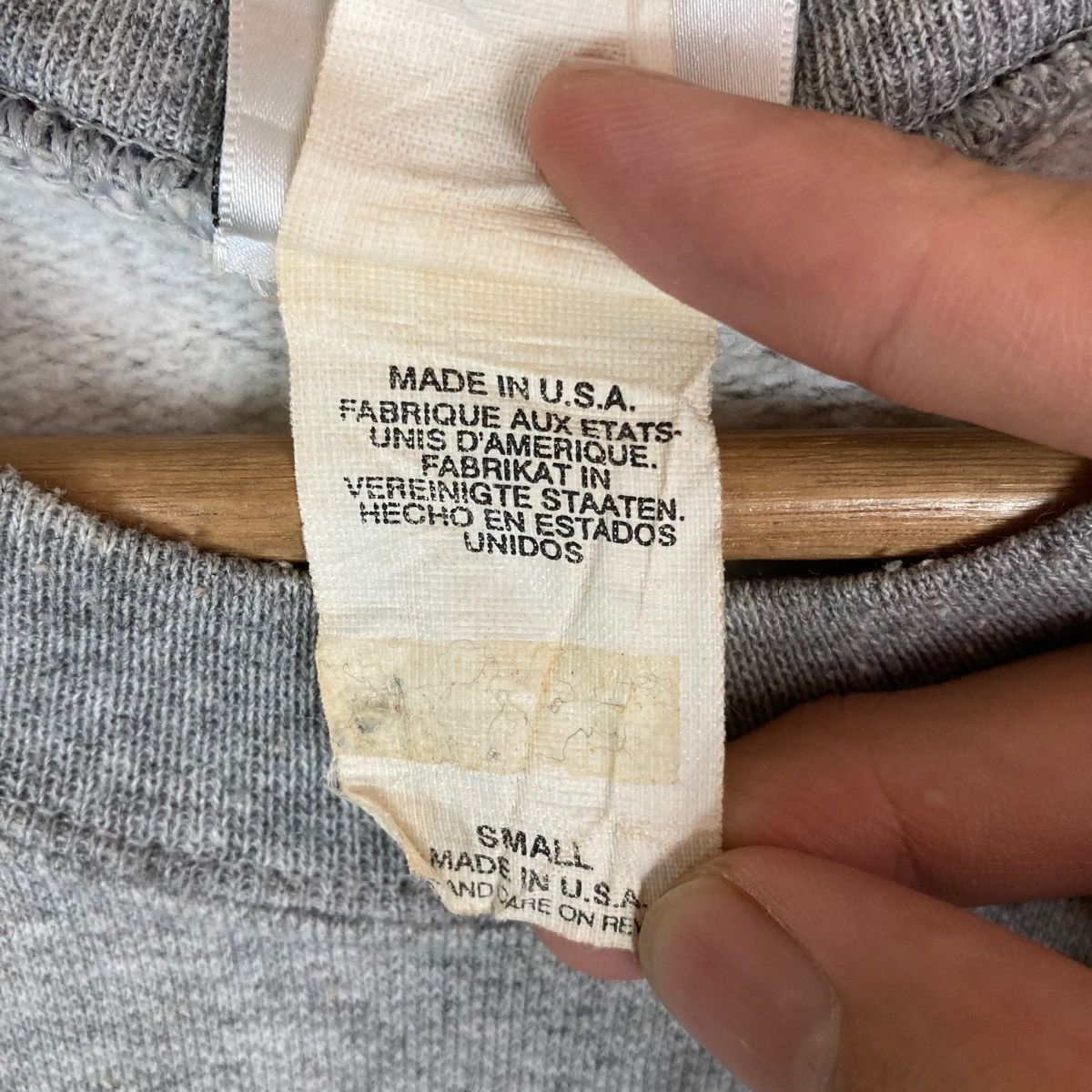 Vintage The Disney Store Winnie The Pooh Pullover Jumper