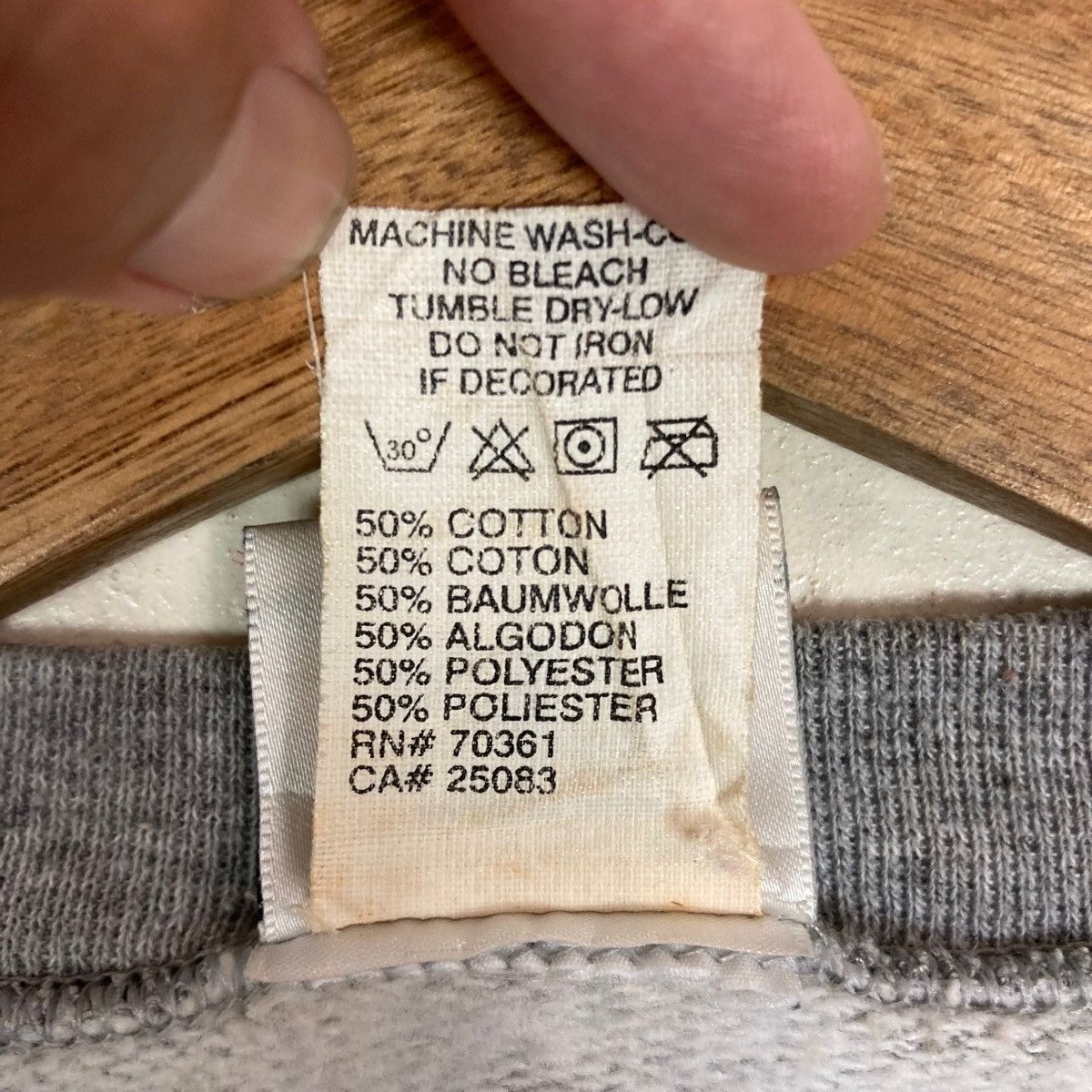 Vintage The Disney Store Winnie The Pooh Pullover Jumper