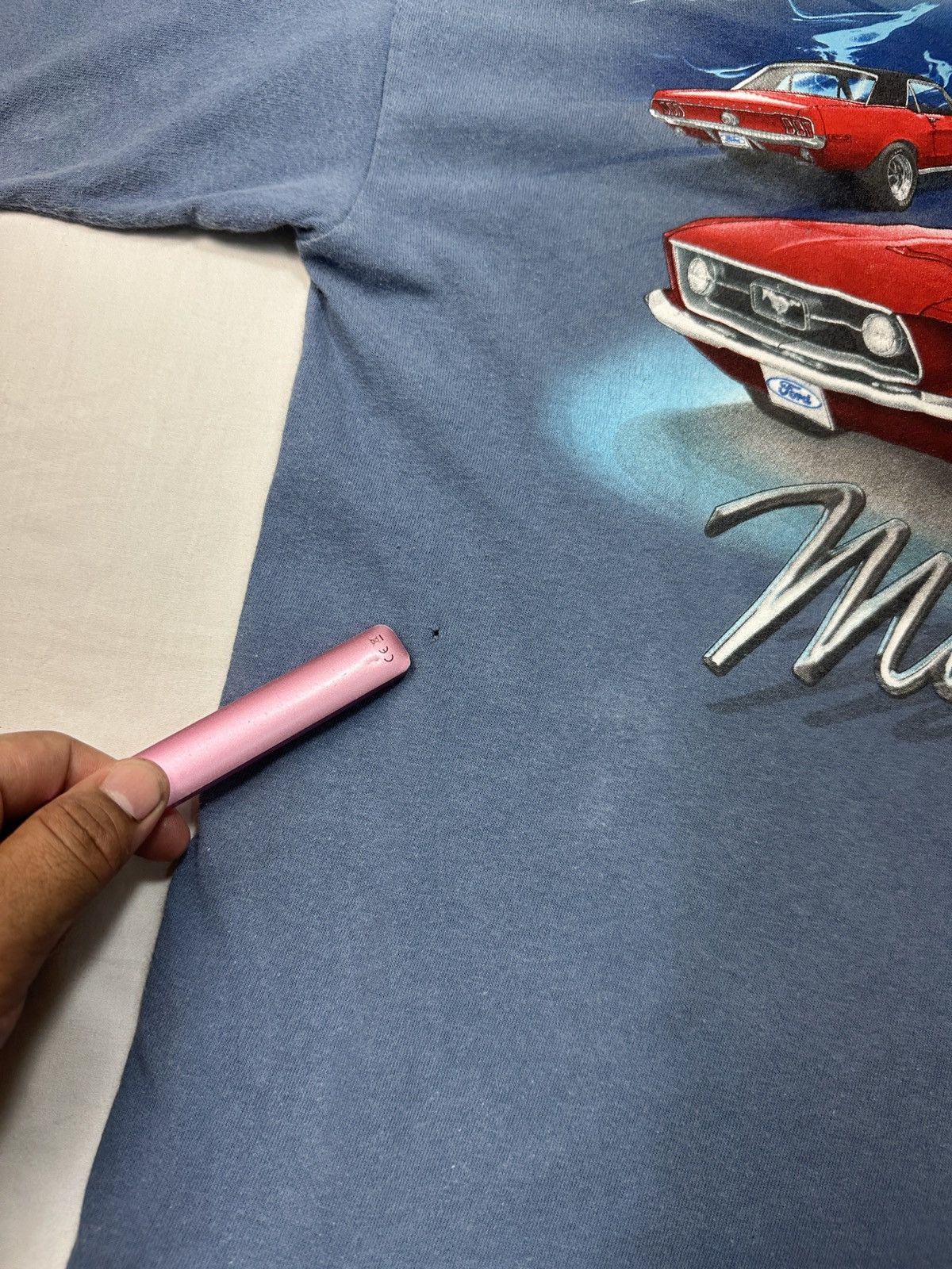 Gildan Vtg Mustang classic muscle cars motorsport tee Size US L / EU 52-54 / 3 - 23 Thumbnail