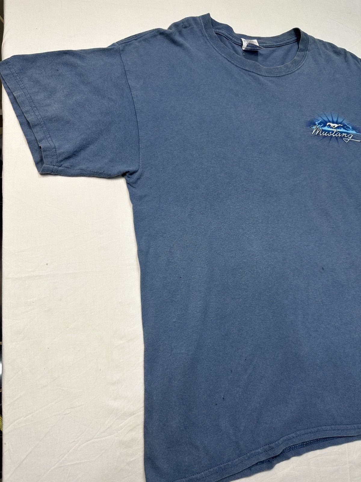 Gildan Vtg Mustang classic muscle cars motorsport tee Size US L / EU 52-54 / 3 - 6 Thumbnail