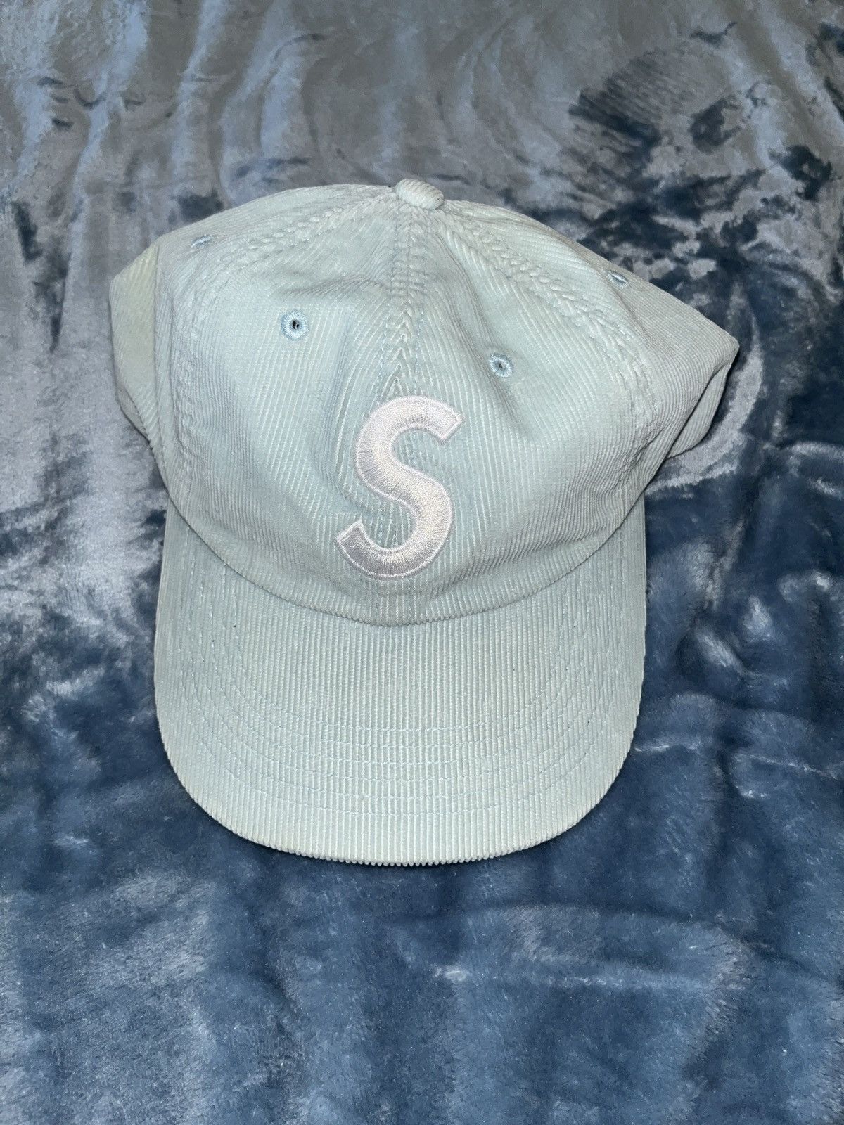 帽子 supreme Snakeskin Corduroy Bell Hat Supreme Snakeskin Corduroy Bell Hat (FW20) - $54