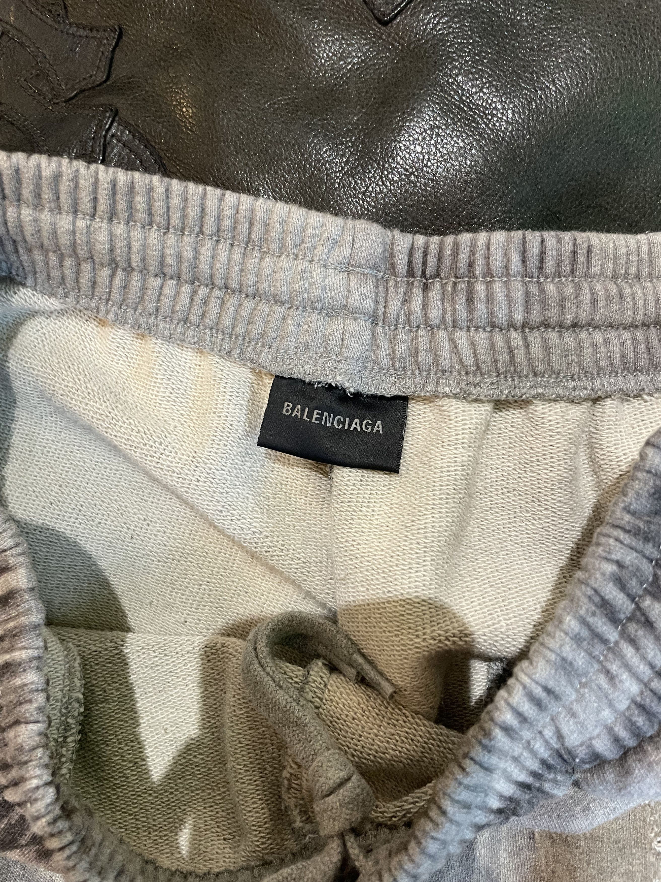 Balenciaga BALENCIAGA GRAFFITI THRASHED SWEATS Size US 30 / EU 46 - 5 Thumbnail