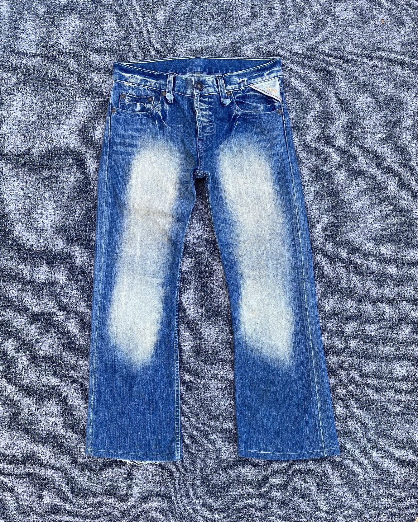 Replay (30x28)FLARED Replay faded wash dirty jean Lowrise Size US 30 / EU 46 - 12 Thumbnail