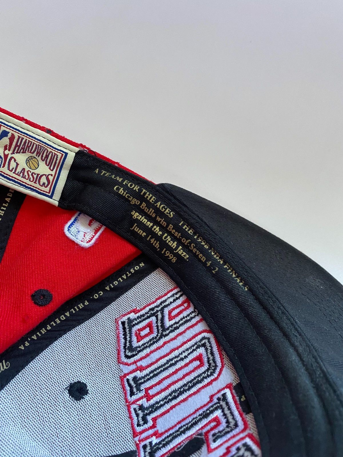 NBA Vintage Chicago Bulls Cap NBA 1998 Size ONE SIZE - 6 Thumbnail