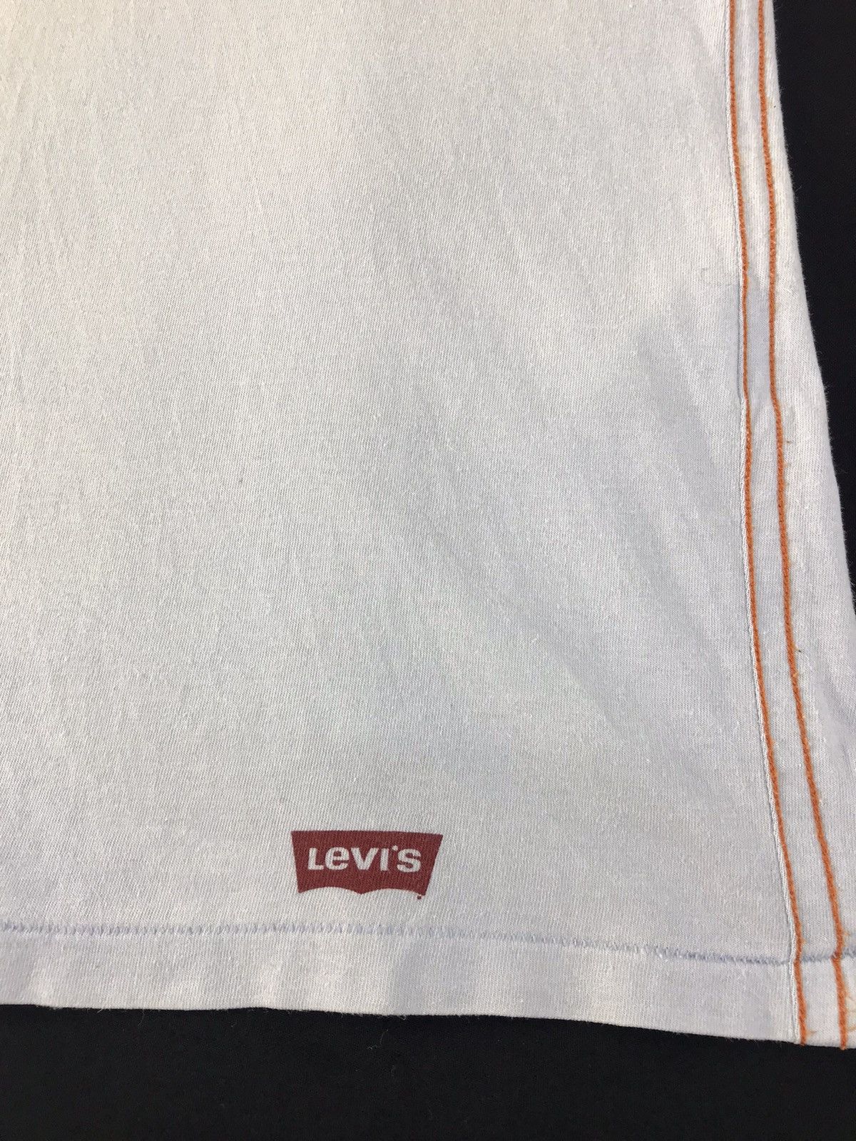 Levi's × Vintage Vintage Levi’s Strauss&Co Graphics Picture Peace!Tee Style Size US M / EU 48-50 / 2 - 4 Thumbnail