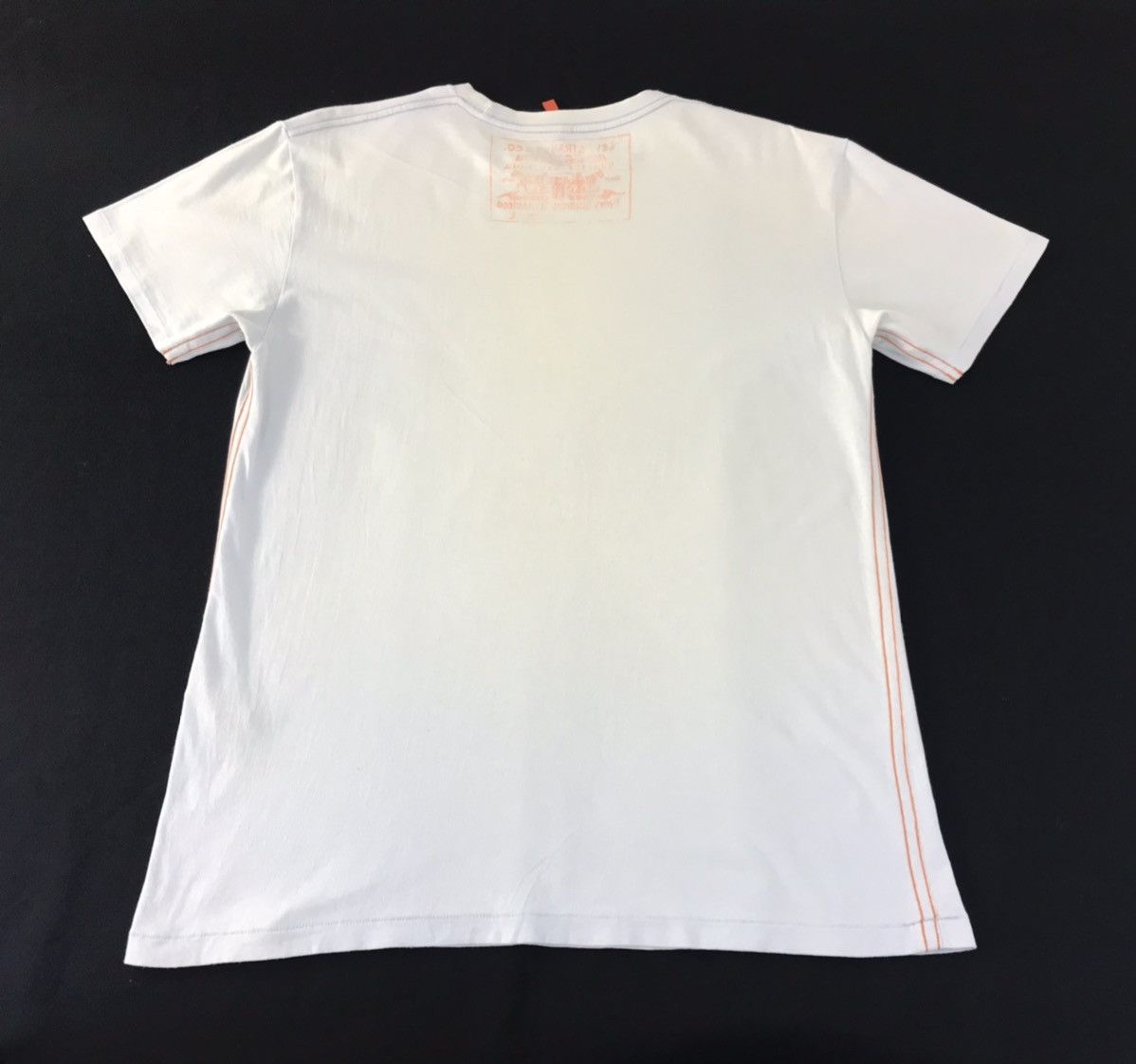 Levi's × Vintage Vintage Levi’s Strauss&Co Graphics Picture Peace!Tee Style Size US M / EU 48-50 / 2 - 2 Thumbnail