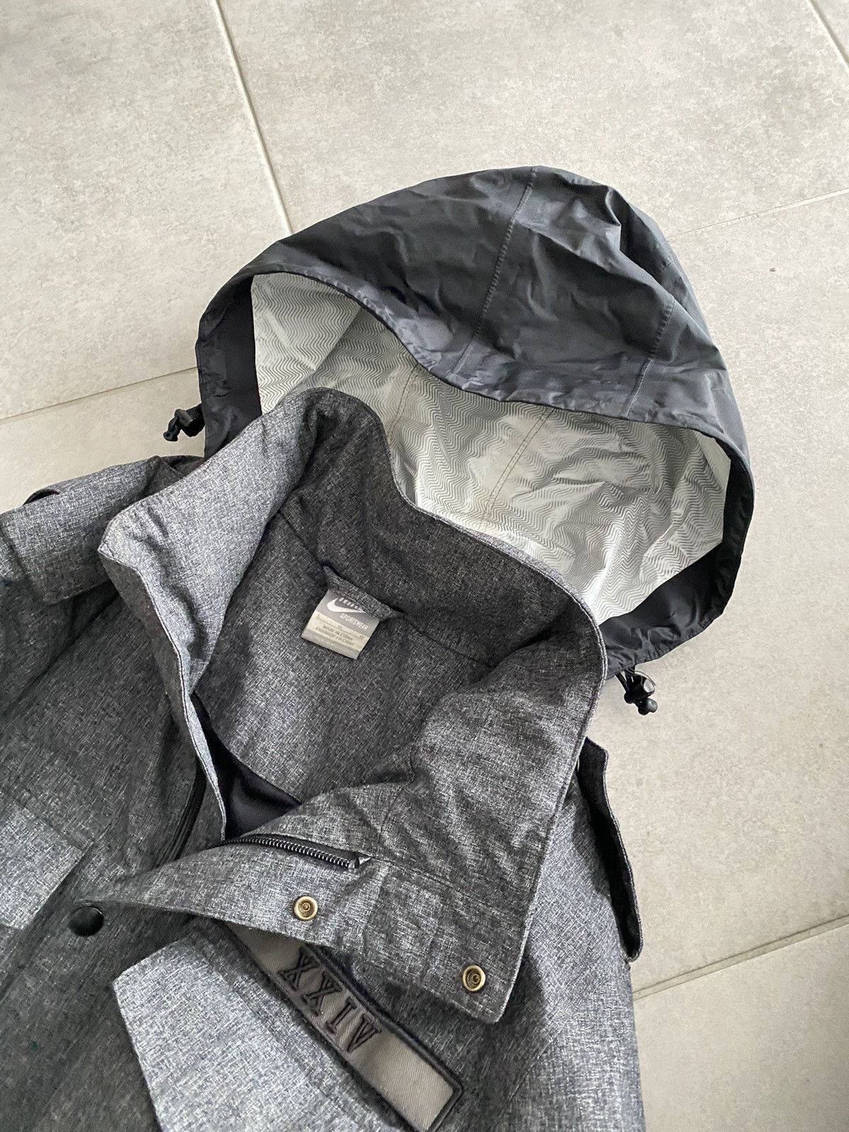 Nike Vintage Nike Y2K Parka Jacket Shipped Size US L / EU 52-54 / 3 - 6 Thumbnail