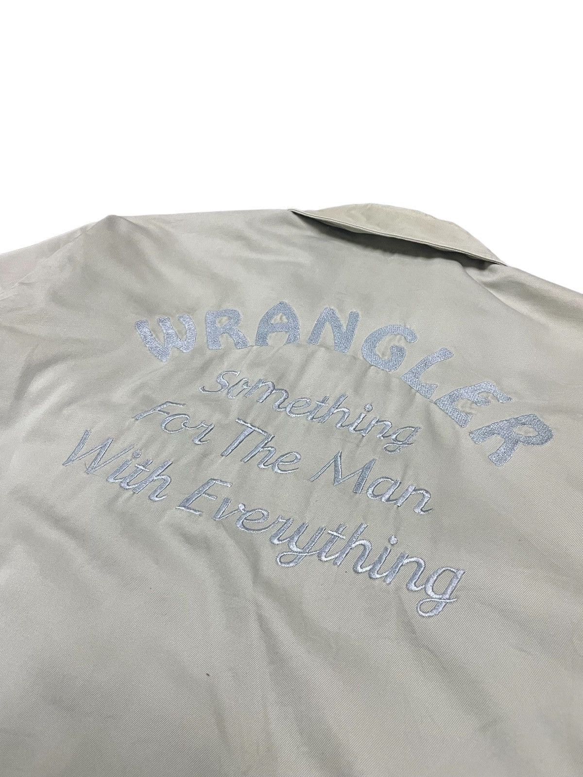 Wrangler Vintage Wrangler Patches Spellout Embroidery Hunting Jacket Size US L / EU 52-54 / 3 - 14 Thumbnail
