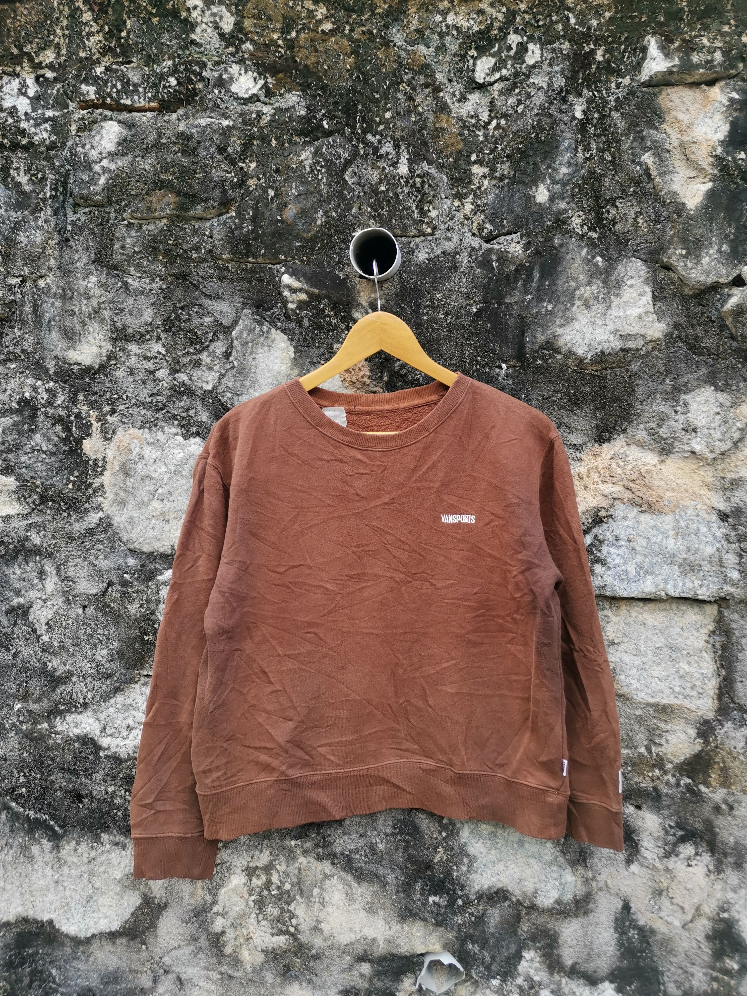 Japanese Brand Vintage Vansport 1951 Embroidered Sweatshirt Hype Colour Size US S / EU 44-46 / 1 - 3 Thumbnail