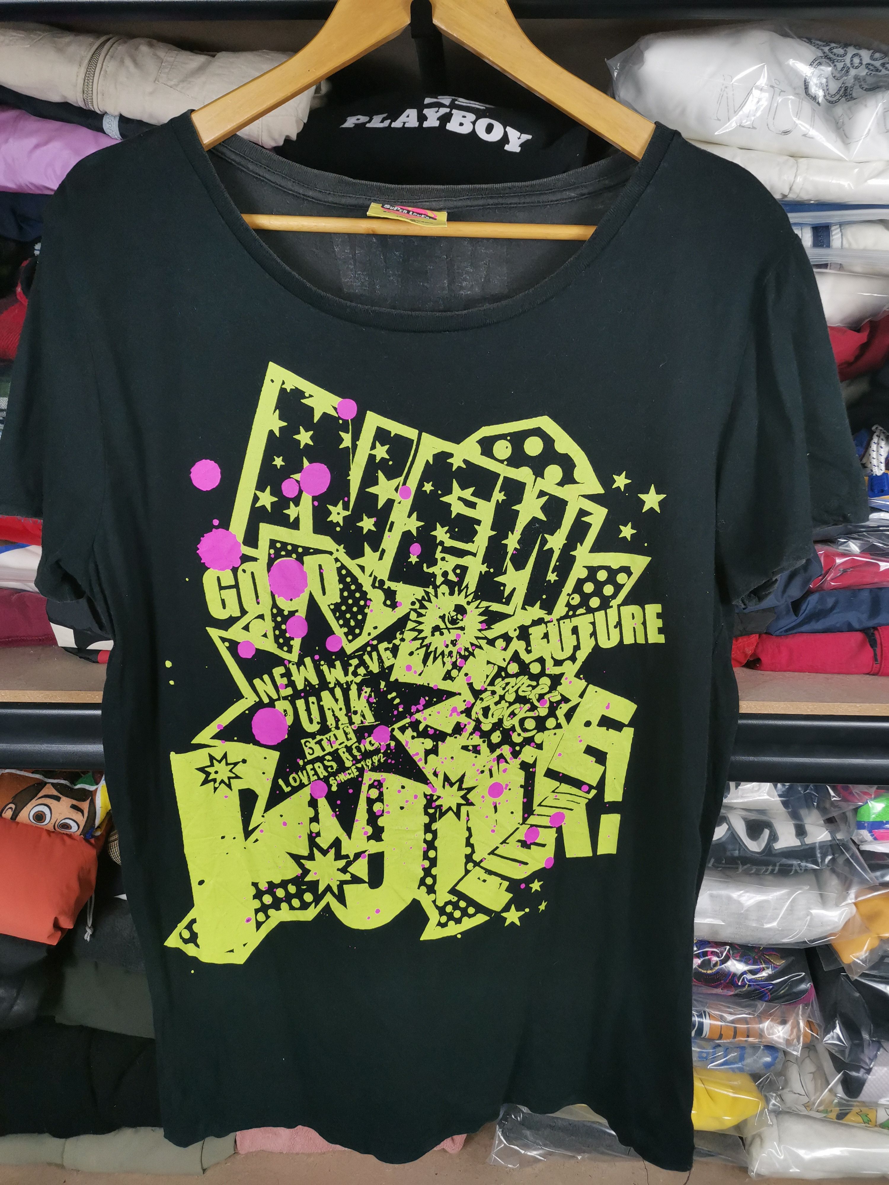Japanese Brand Trashed Vintage Super Lovers Women Tshirt Sun Faded Size ONE SIZE - 1 Thumbnail