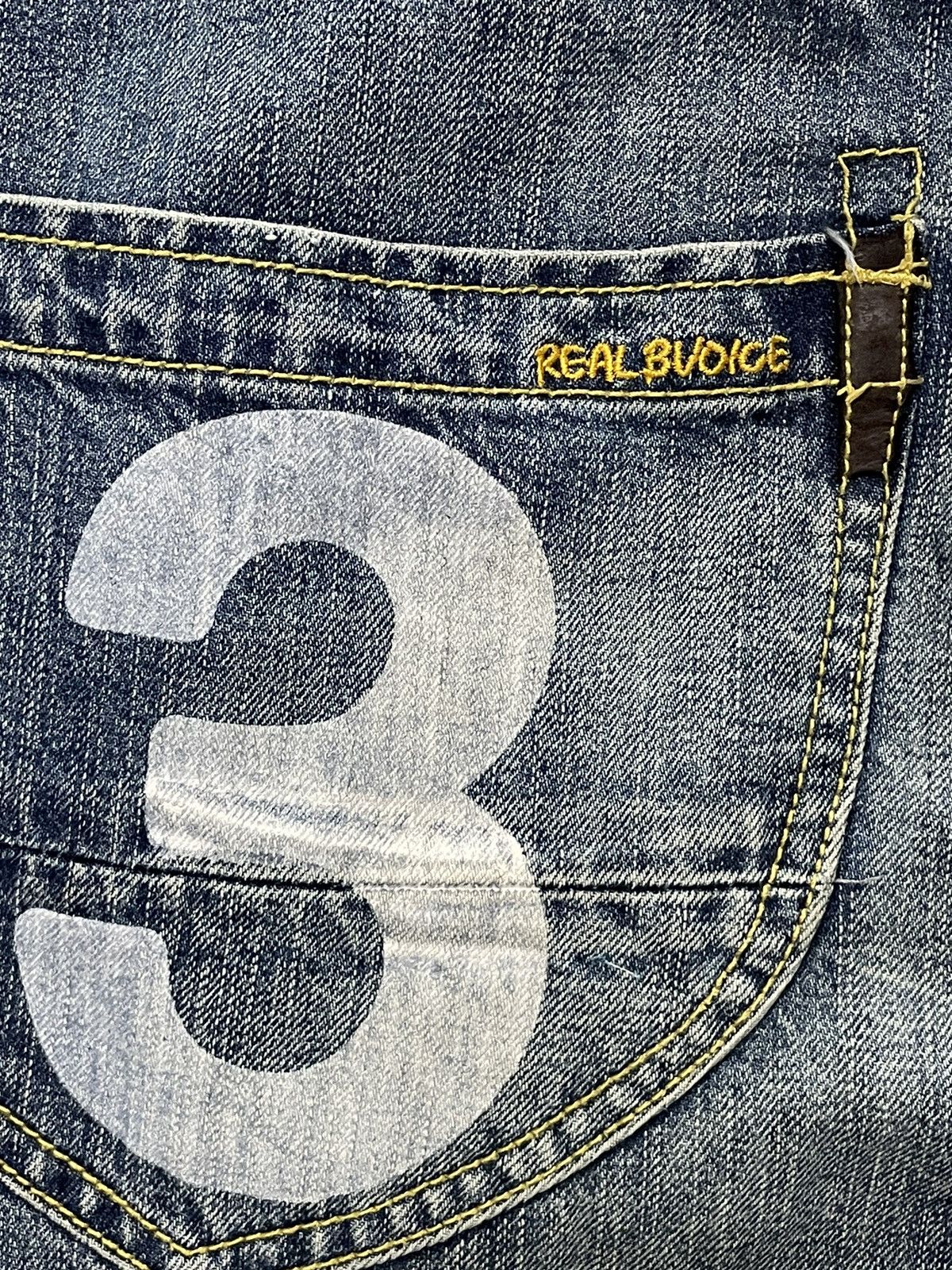 Japanese Brand × Vintage Vintage Designer RealBVoice Streetwear Baggy Denim With Belt Size US 34 / EU 50 - 12 Thumbnail