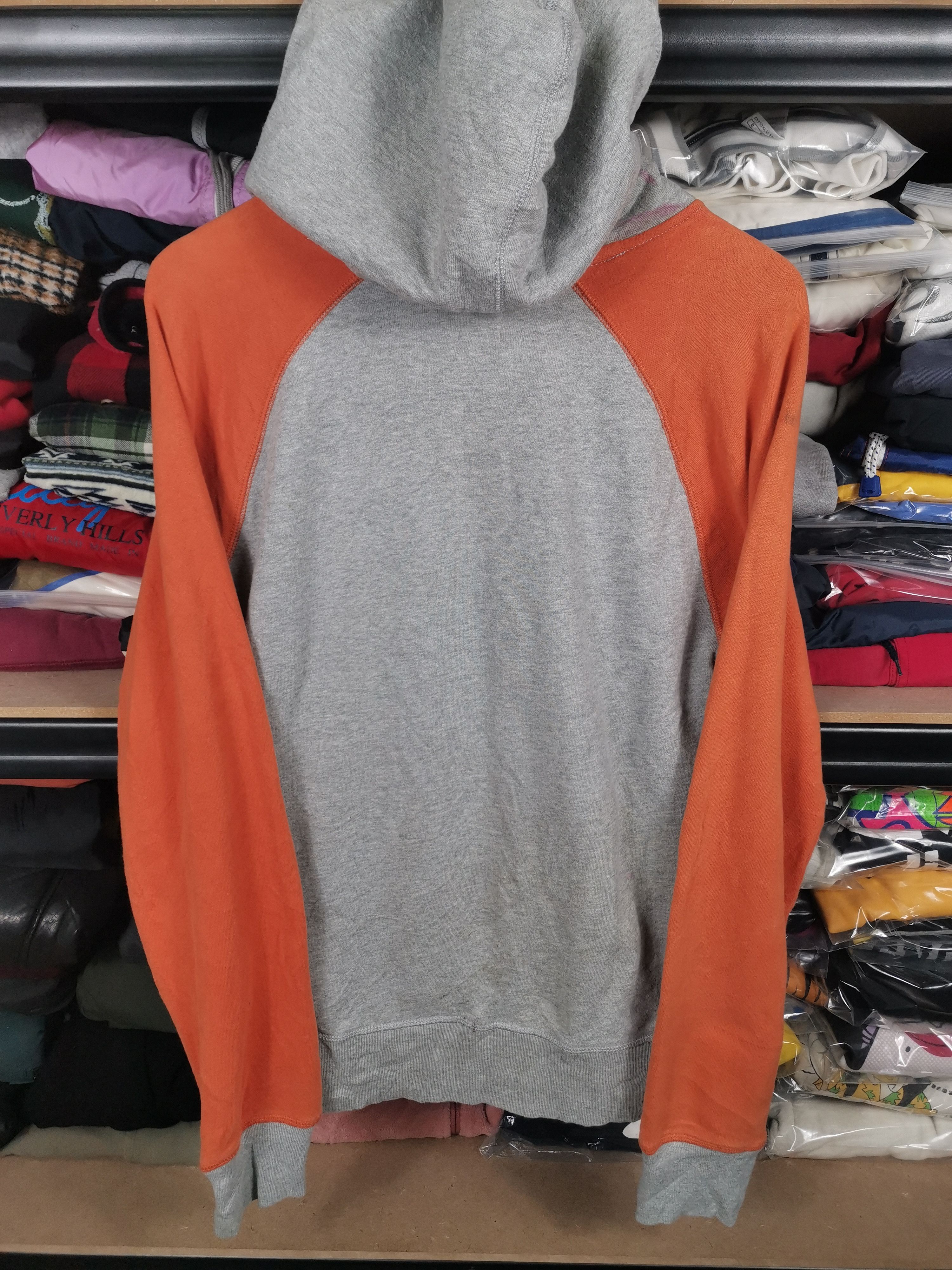 Gap Vintage Gap 1969 Embroidered Logo Pullover Hoodies Size US S / EU 44-46 / 1 - 4 Thumbnail
