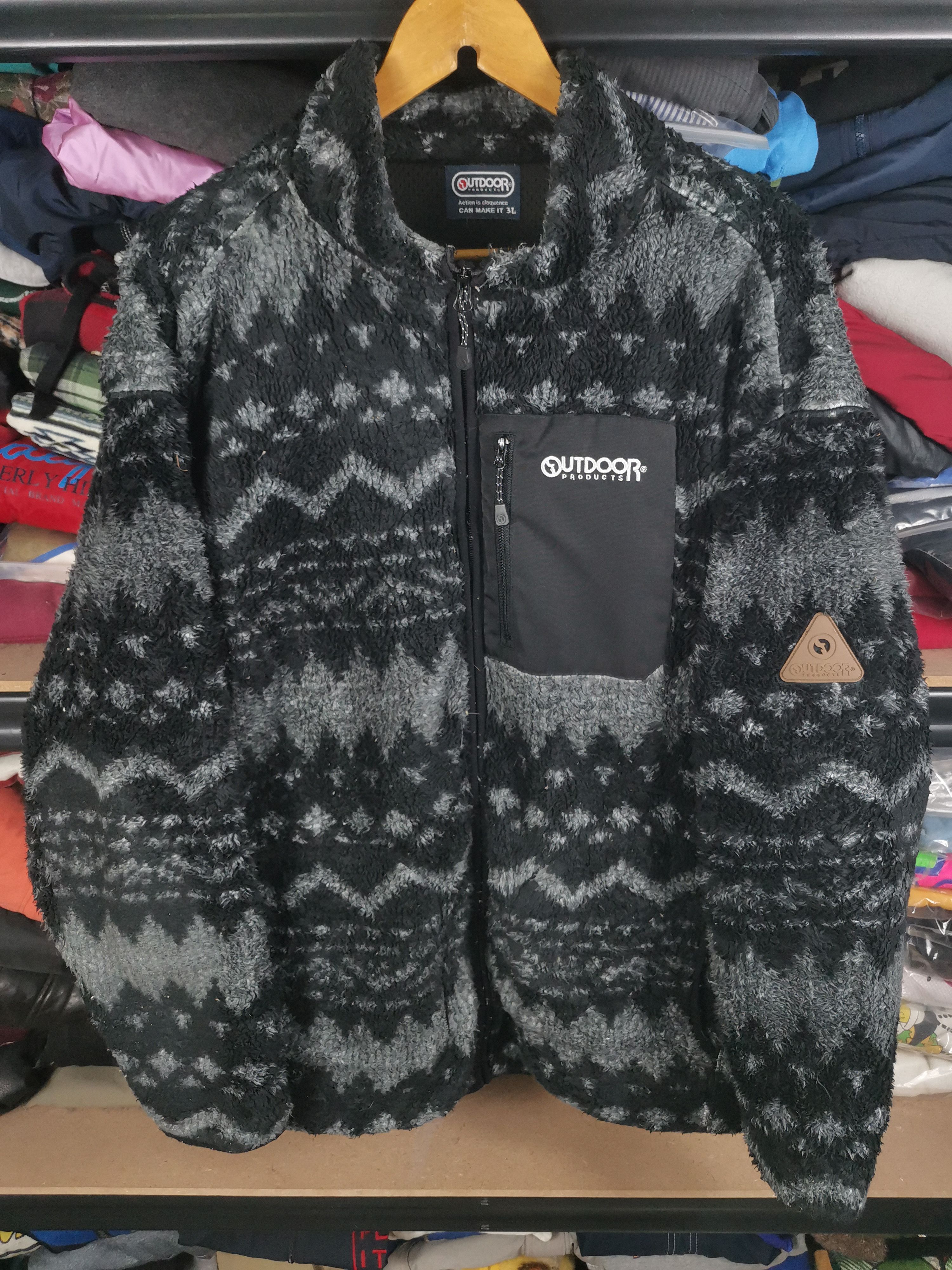 image of Outdoor Life x Vintage Outdoor Products Deep Pile Sherpa Jacket in Black, Men's (Size XL)