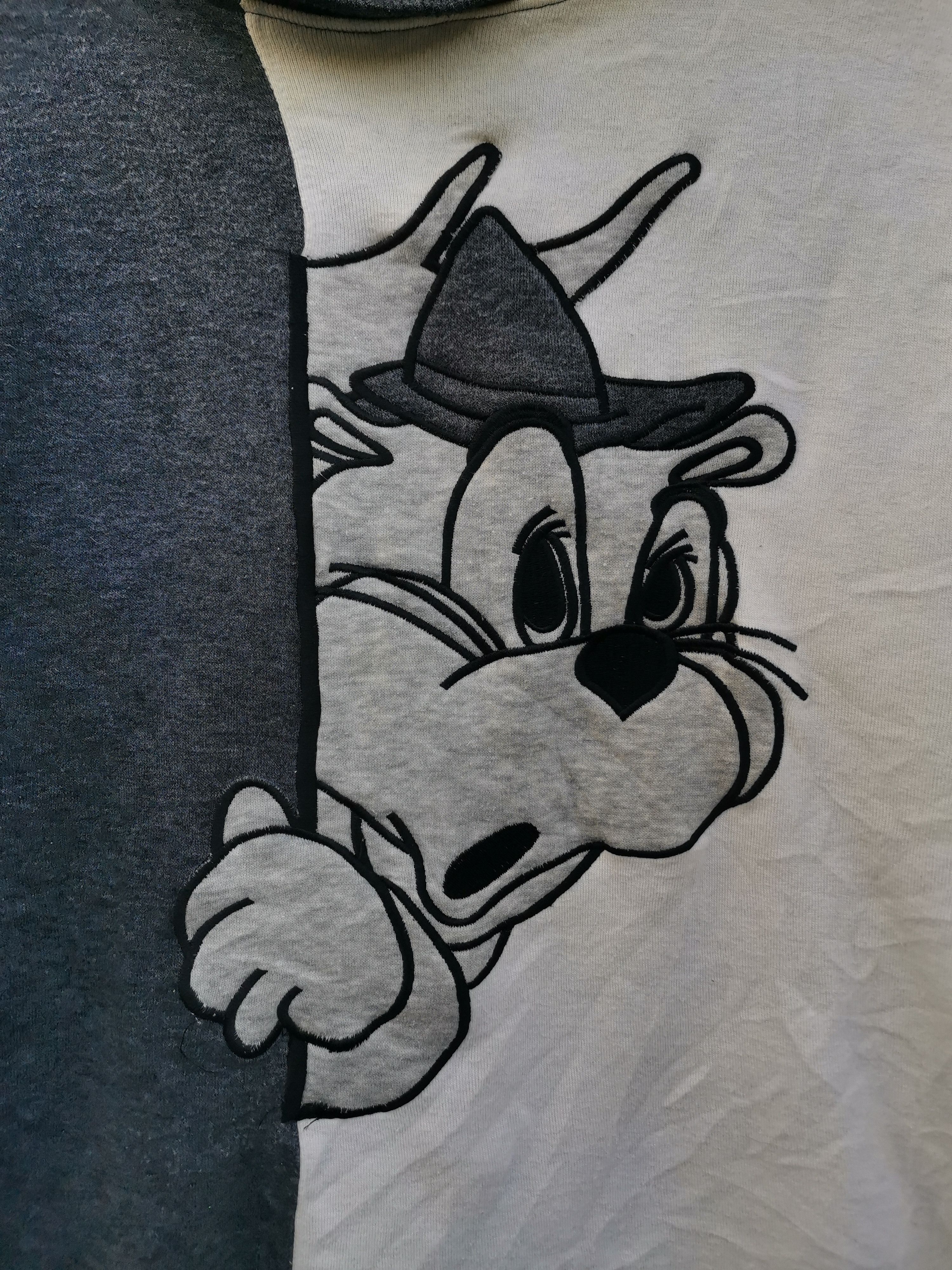 Disney Vintage 90s Mickey Mouse Embroidered Sweatshirt Size US M / EU 48-50 / 2 - 2 Thumbnail