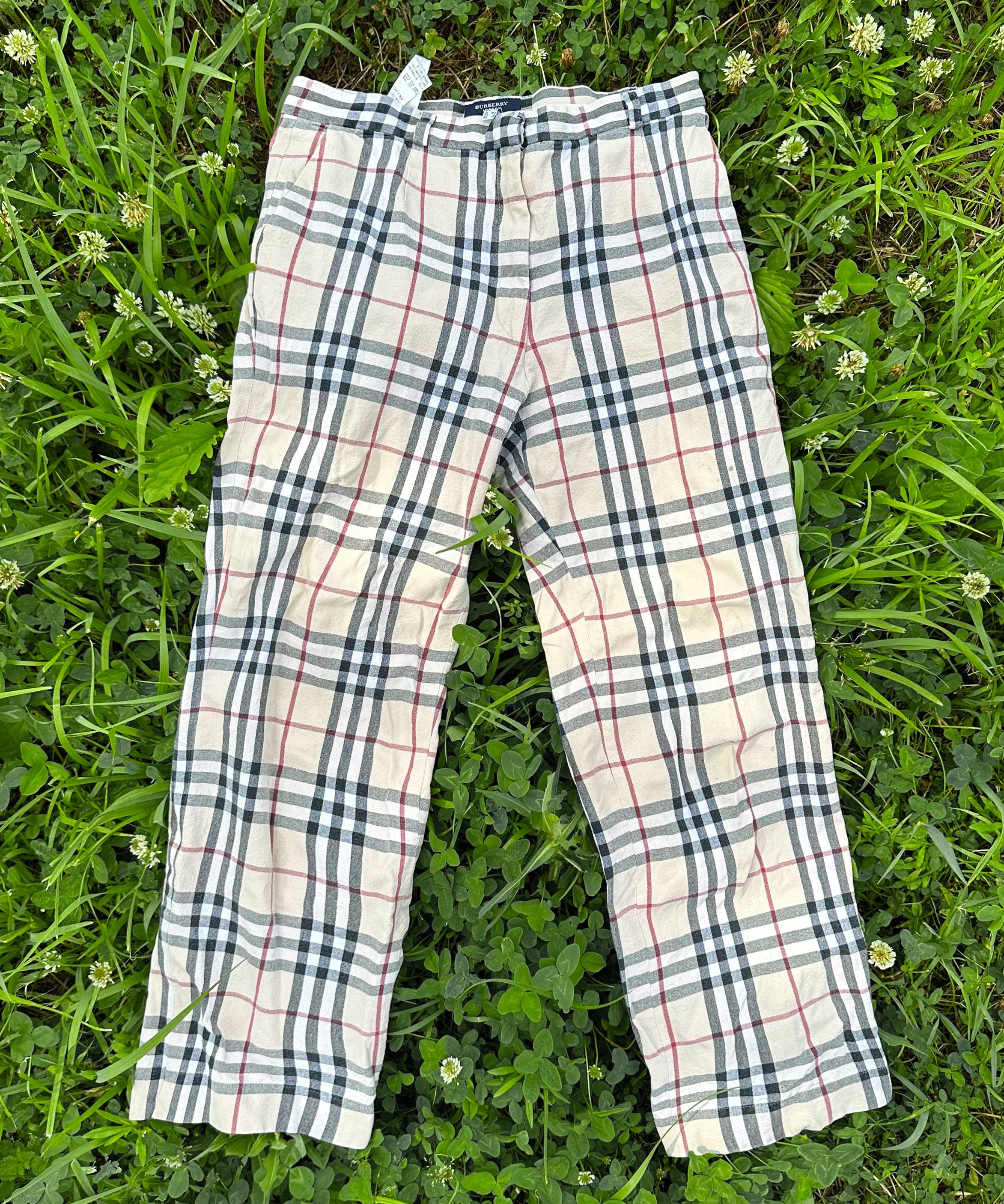Burberry BURBERRY Cropped Pants Nova Check Trousers Beige White Size 30" / US 8 / IT 44 - 1 Thumbnail