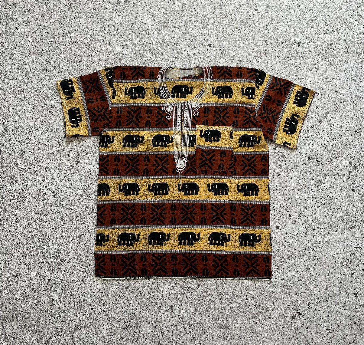 Japanese Brand Vintage Graphic Elephant India Hawaiian Style Luxury Shirt Size US XL / EU 56 / 4 - 1 Thumbnail