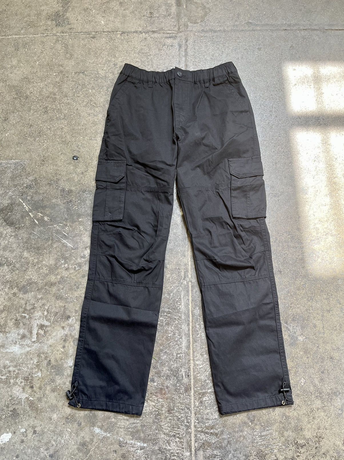 Vintage Vintage Cargo Pants Black Size US 40 / EU 56 - 1 Thumbnail