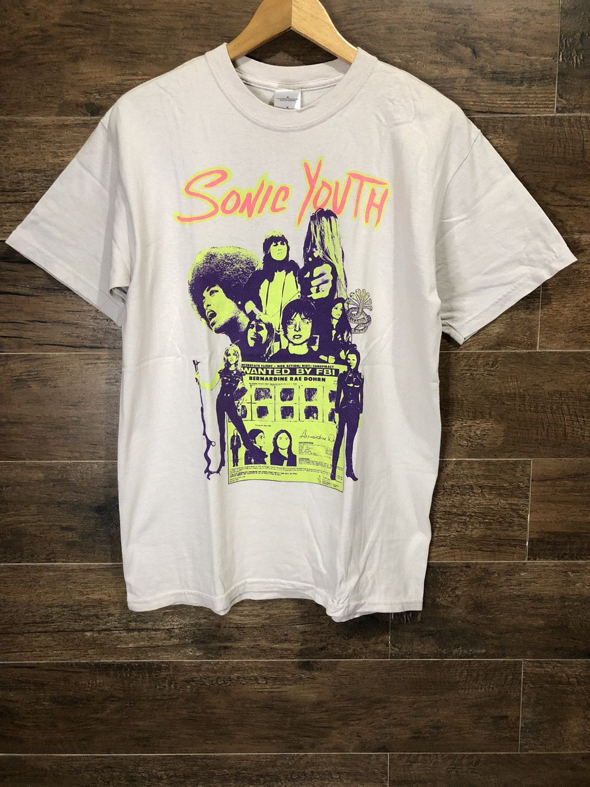 Band Tees Vintage Sonic Youth Kool Thing Gracias - Glow In The Dark Size US M / EU 48-50 / 2 - 2 Thumbnail