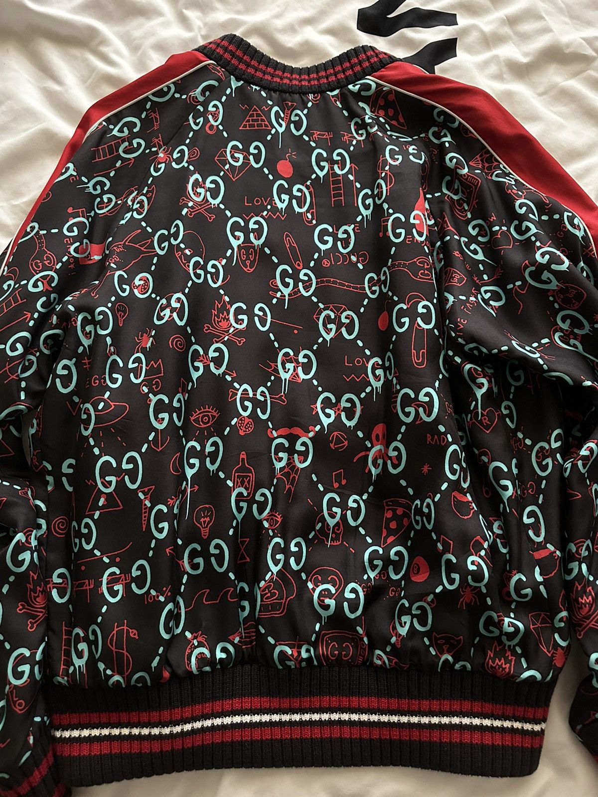 Gucci Gucci Ghost Graffiti Drip Silk Bomber Size US S / EU 44-46 / 1 - 5 Thumbnail