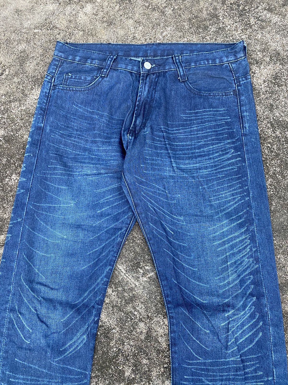 Japanese Brand 💸BINDINGOFFER💸Lad musician scratch white line denim Size US 32 / EU 48 - 2 Thumbnail