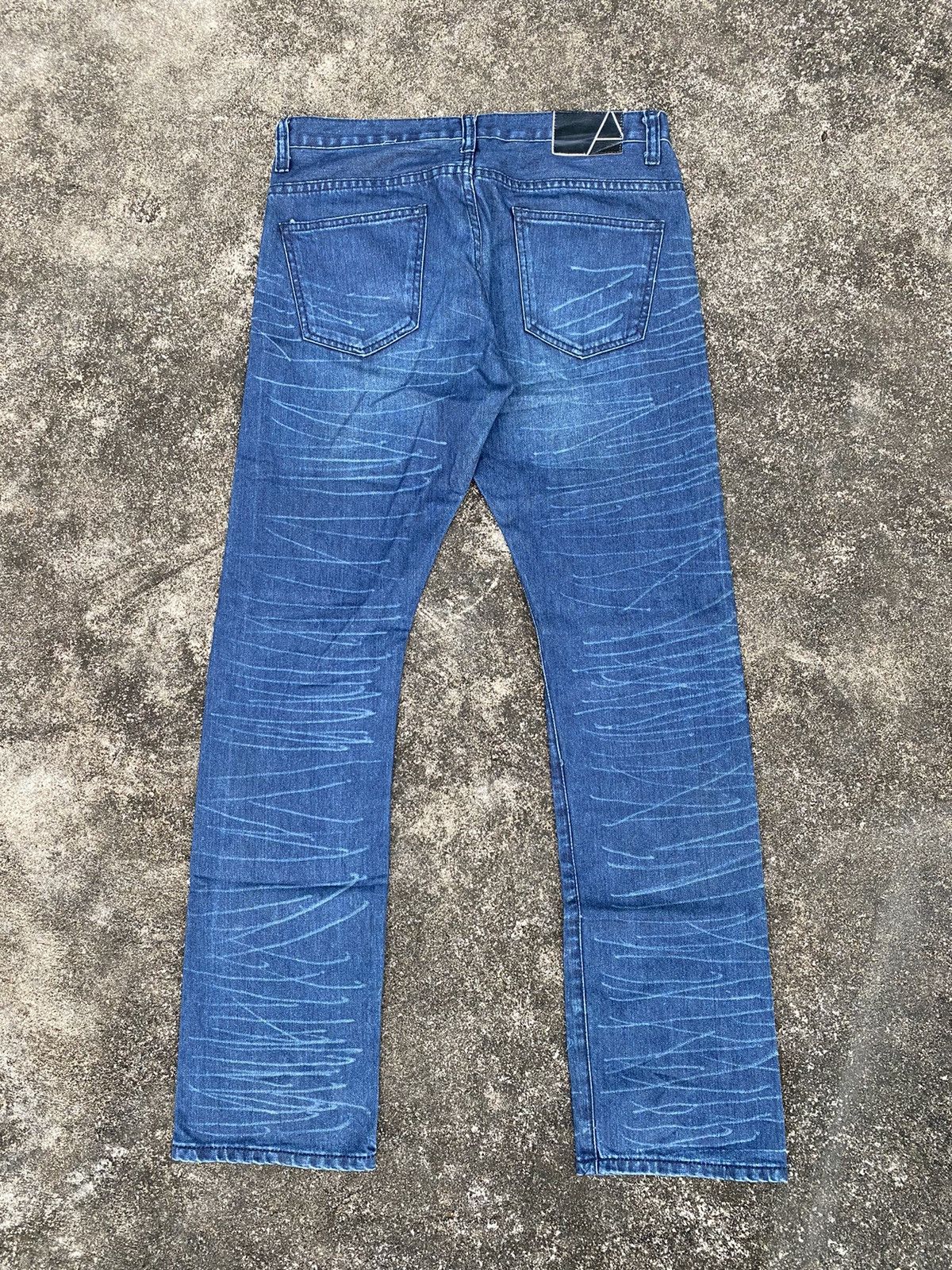 Japanese Brand 💸BINDINGOFFER💸Lad musician scratch white line denim Size US 32 / EU 48 - 4 Thumbnail