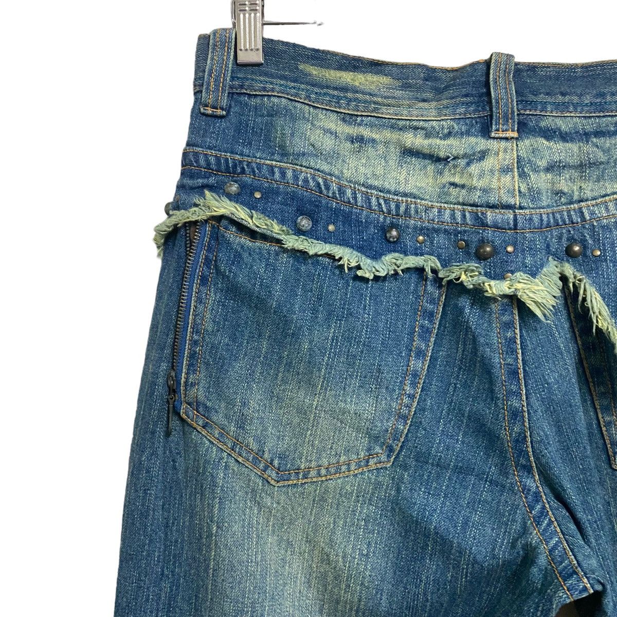 Japanese Brand Japanese Brand Gumu Denim Pierce Studded Ring Jeans Size US 33 - 14 Thumbnail