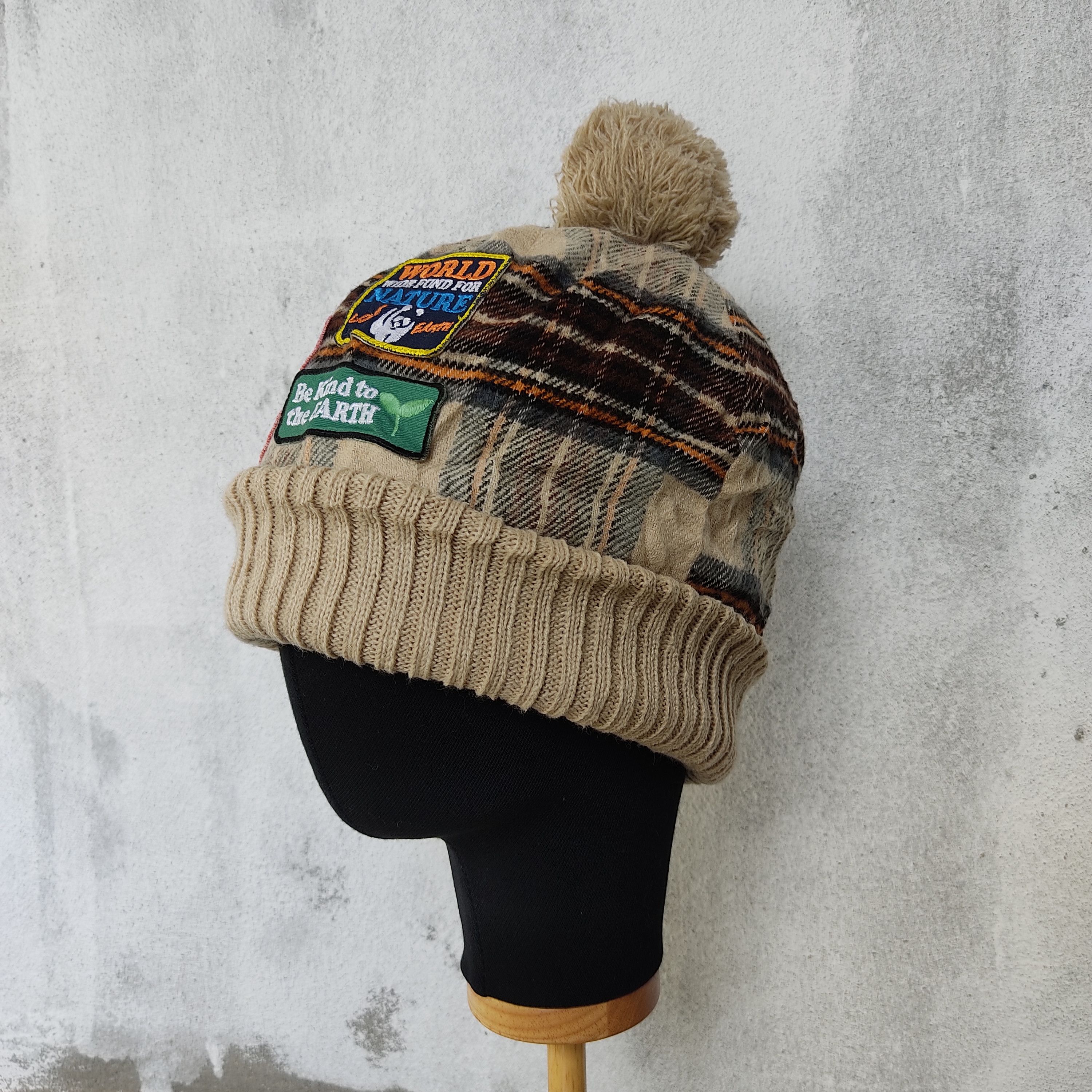 Vintage Beanie WWF For Nature ©1986 Panda Multi Patches Size ONE SIZE - 3 Thumbnail