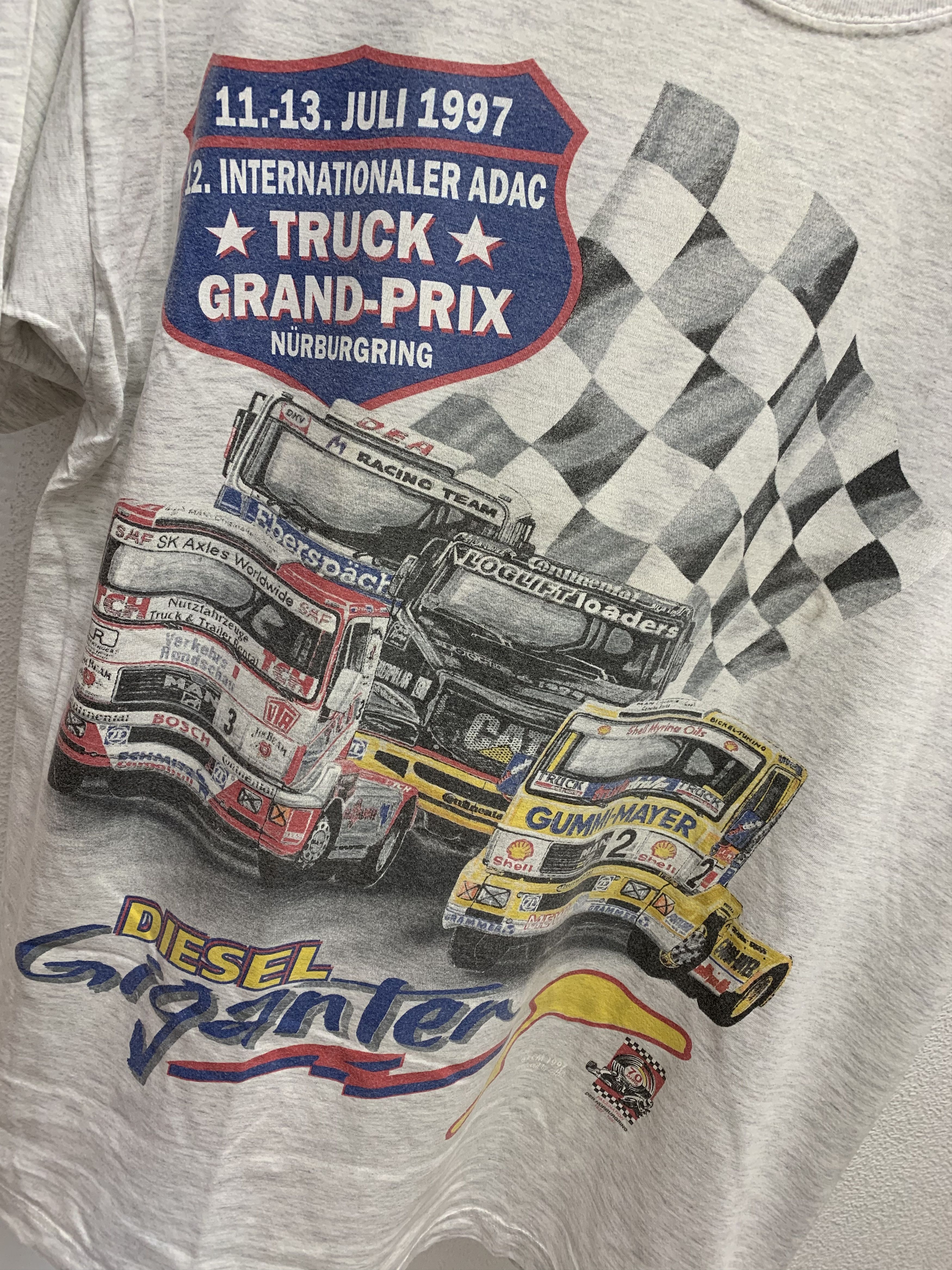 Vintage Racing diesel vintage t-shirt 1997 L truck grand prix Size US L / EU 52-54 / 3 - 2 Thumbnail