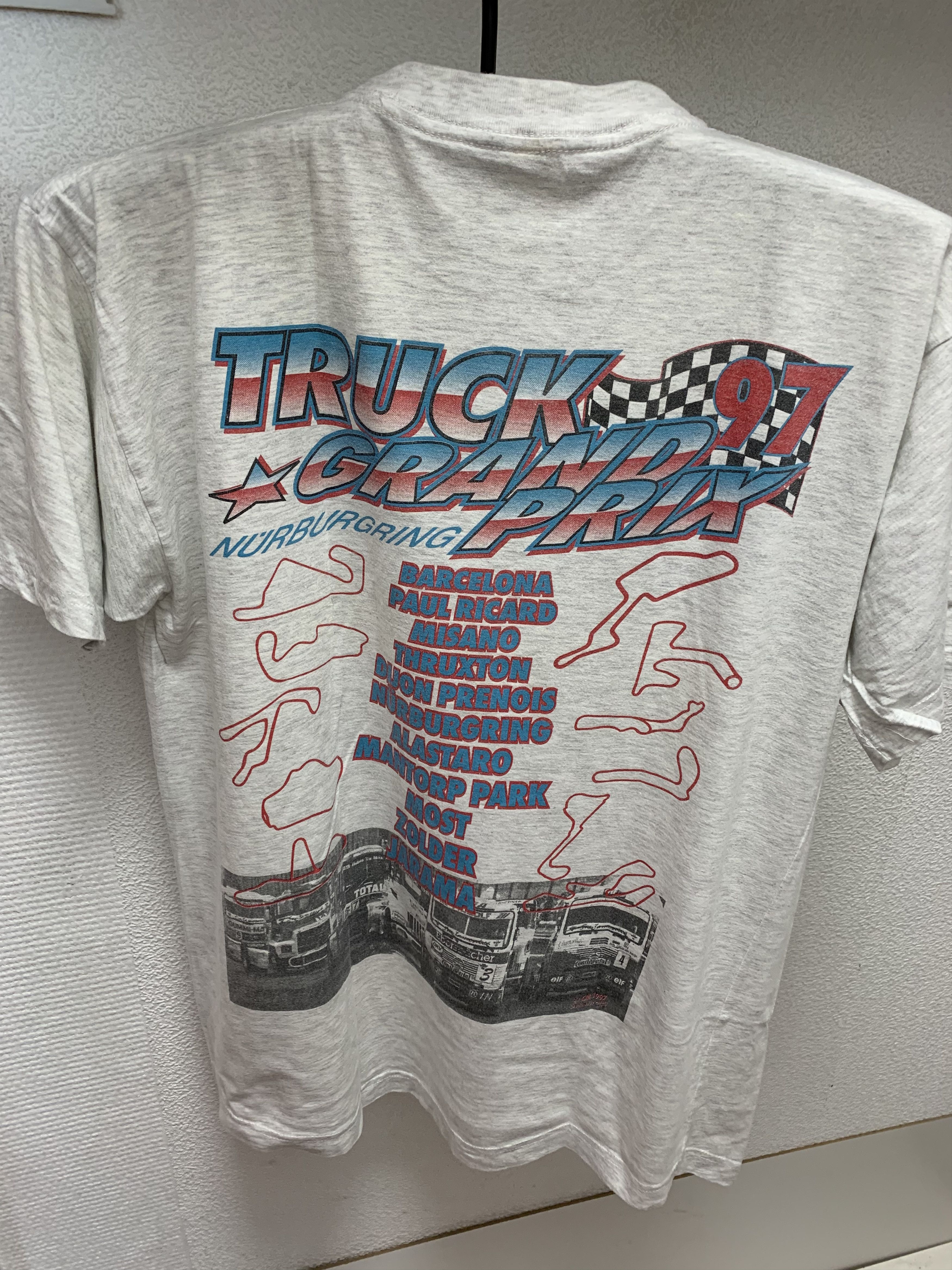 Vintage Racing diesel vintage t-shirt 1997 L truck grand prix Size US L / EU 52-54 / 3 - 5 Thumbnail