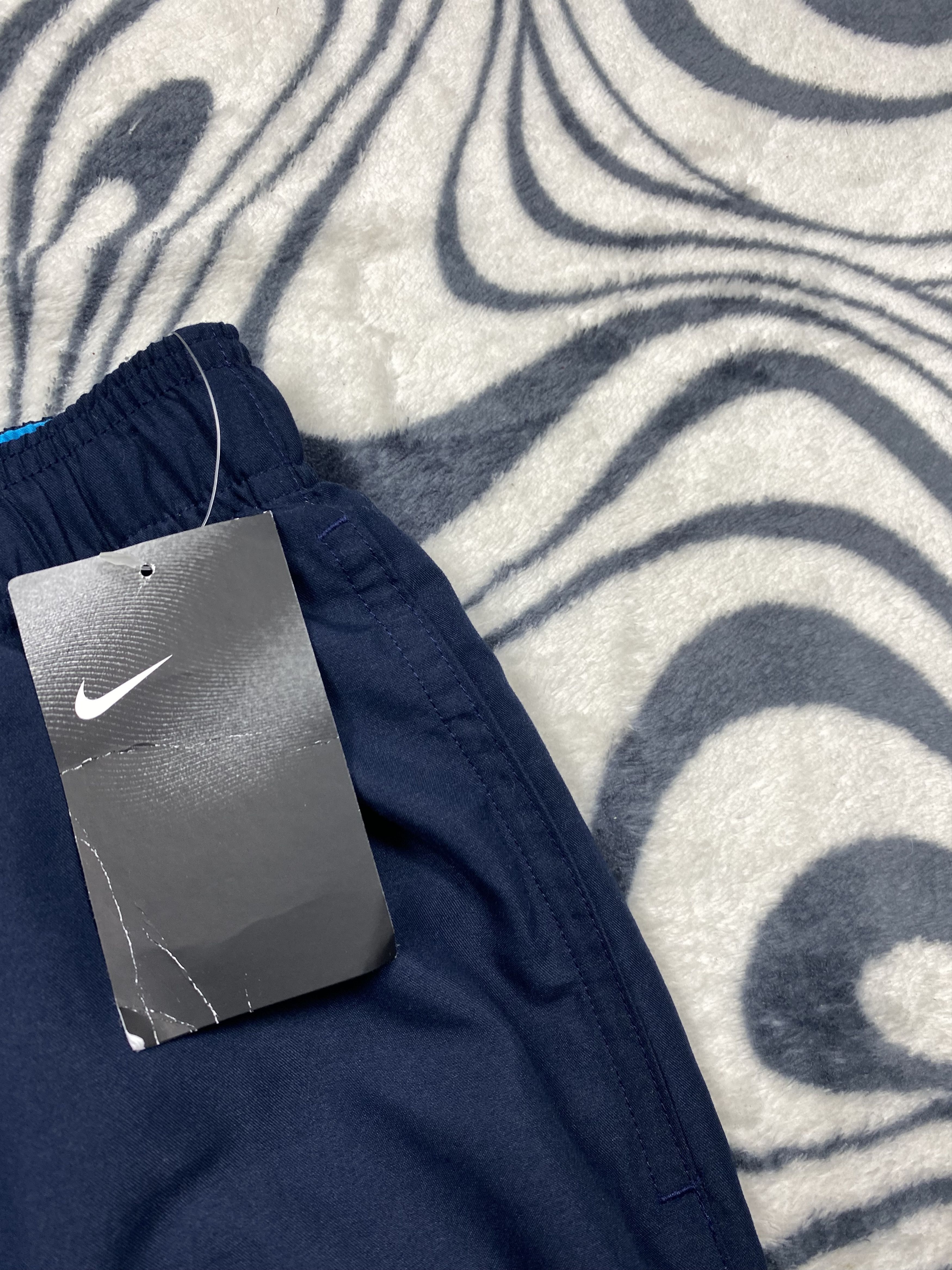 Nike × Vintage NEW Nike Mens Nylon Shorts Y2K Drill Size US 36 / EU 52 - 4 Thumbnail